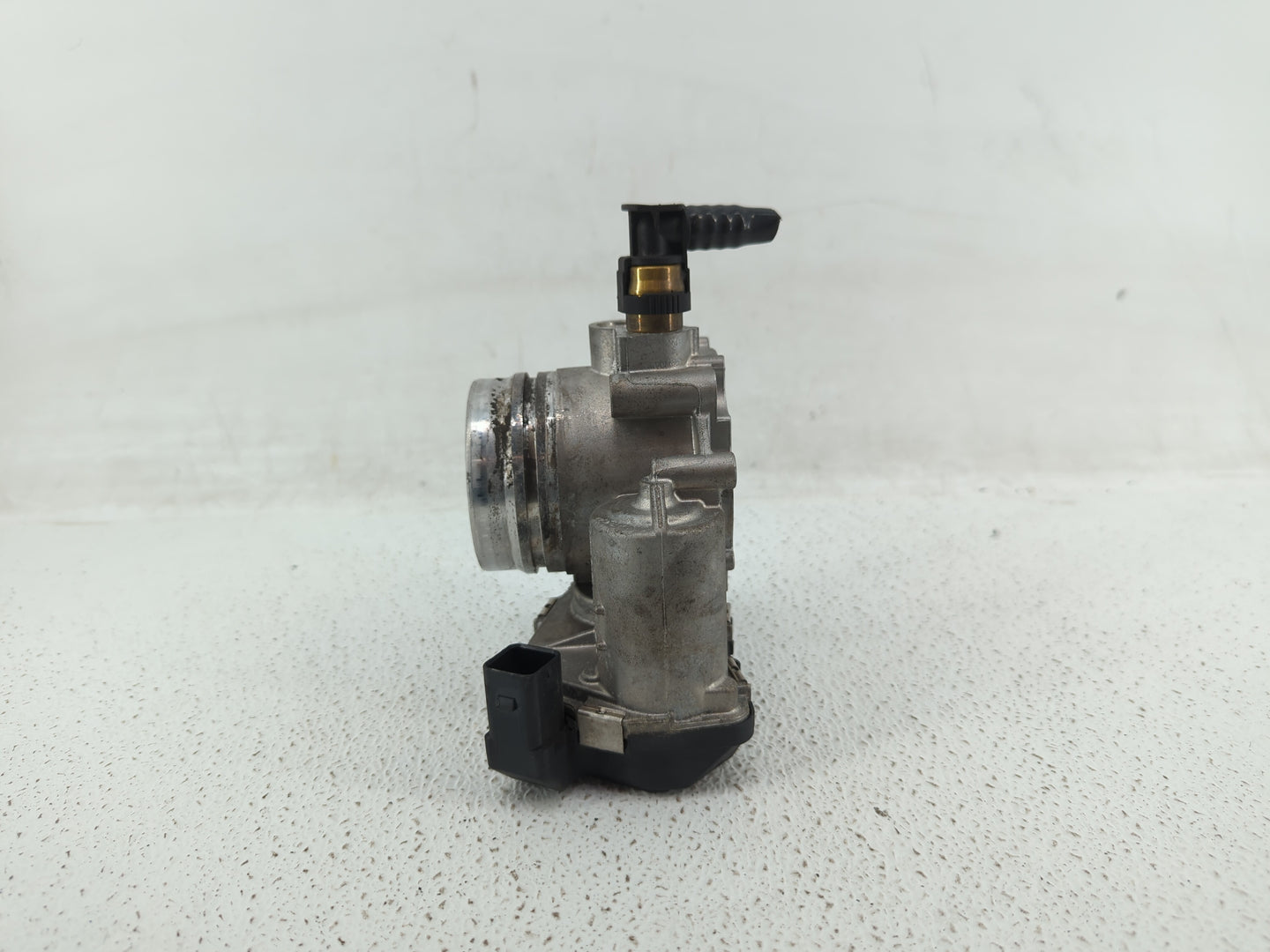 2012-2016 Bmw 328i Throttle Body P/N:1354 7588625-04 1354 7588625-03 Fits Fits 2012 2013 2014 2015 2016 2017 2018 OEM Used A