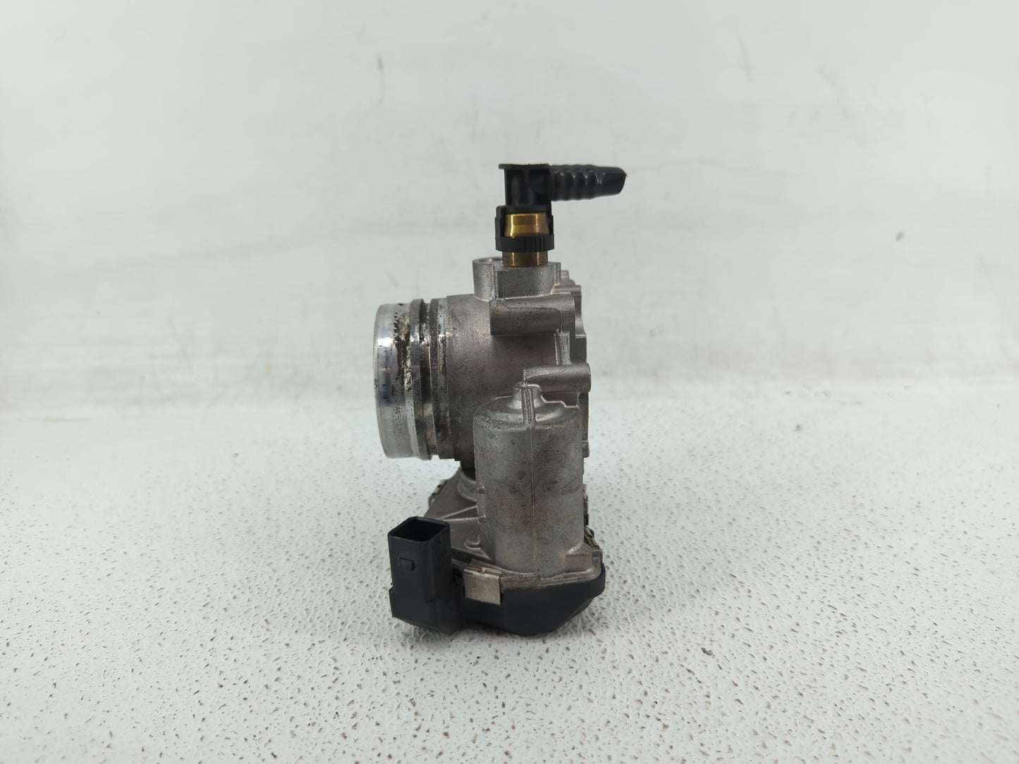 2012-2016 Bmw 328i Throttle Body P/N:1354 7588625-04 1354 7588625-03 Fits Fits 2012 2013 2014 2015 2016 2017 2018 OEM Used A