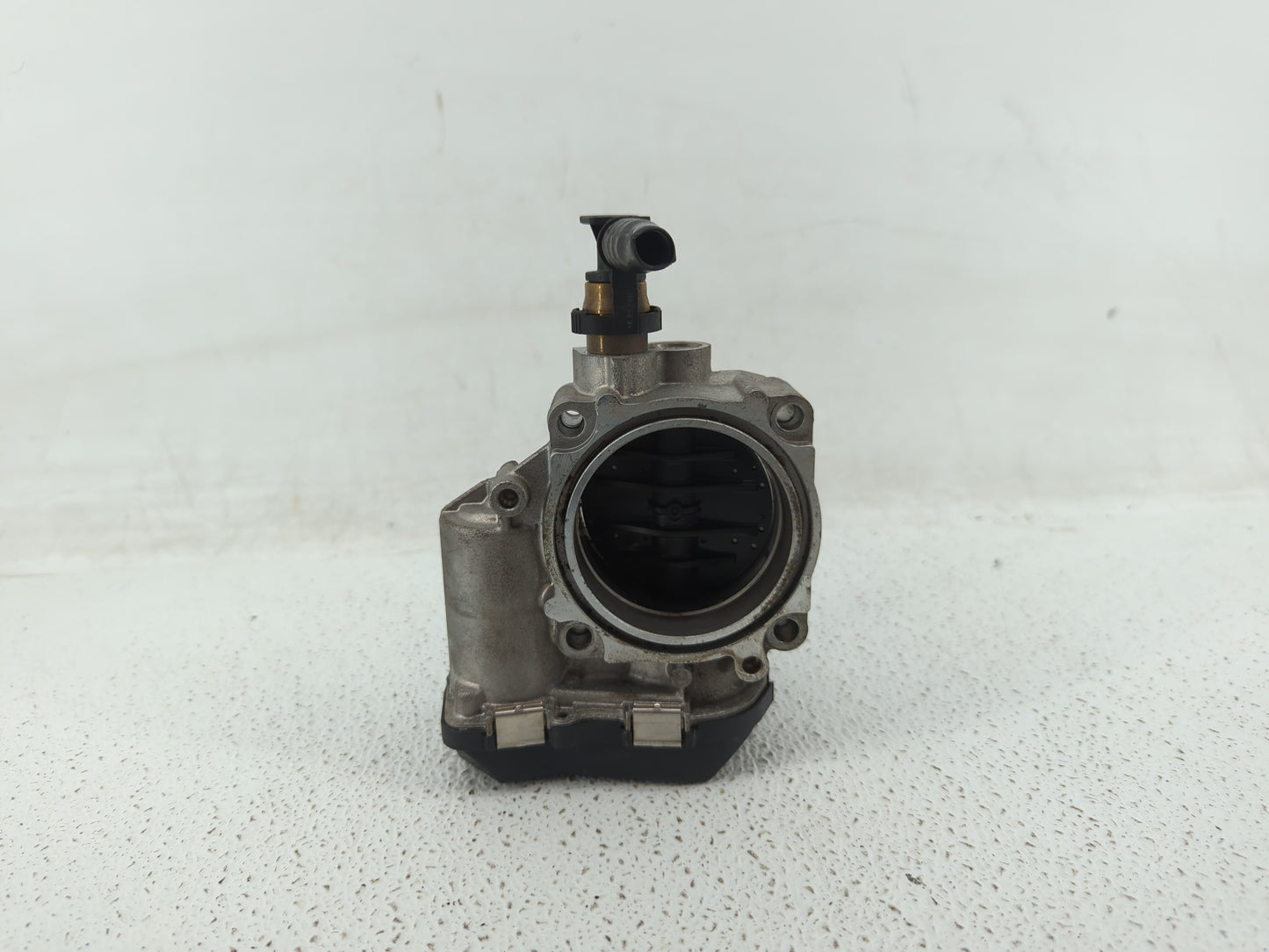 2012-2016 Bmw 328i Throttle Body P/N:1354 7588625-04 1354 7588625-03 Fits Fits 2012 2013 2014 2015 2016 2017 2018 OEM Used A