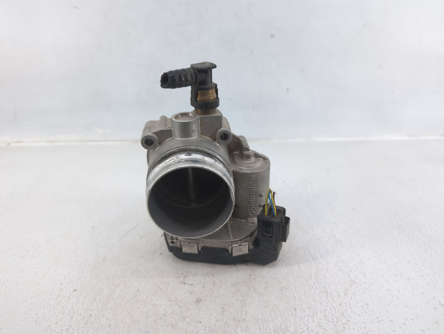 2012-2016 Bmw 328i Throttle Body P/N:1354 7588625-04 Fits Fits 2012 2013 2014 2015 2016 2017 2018 OEM Used Auto Parts - Oemu