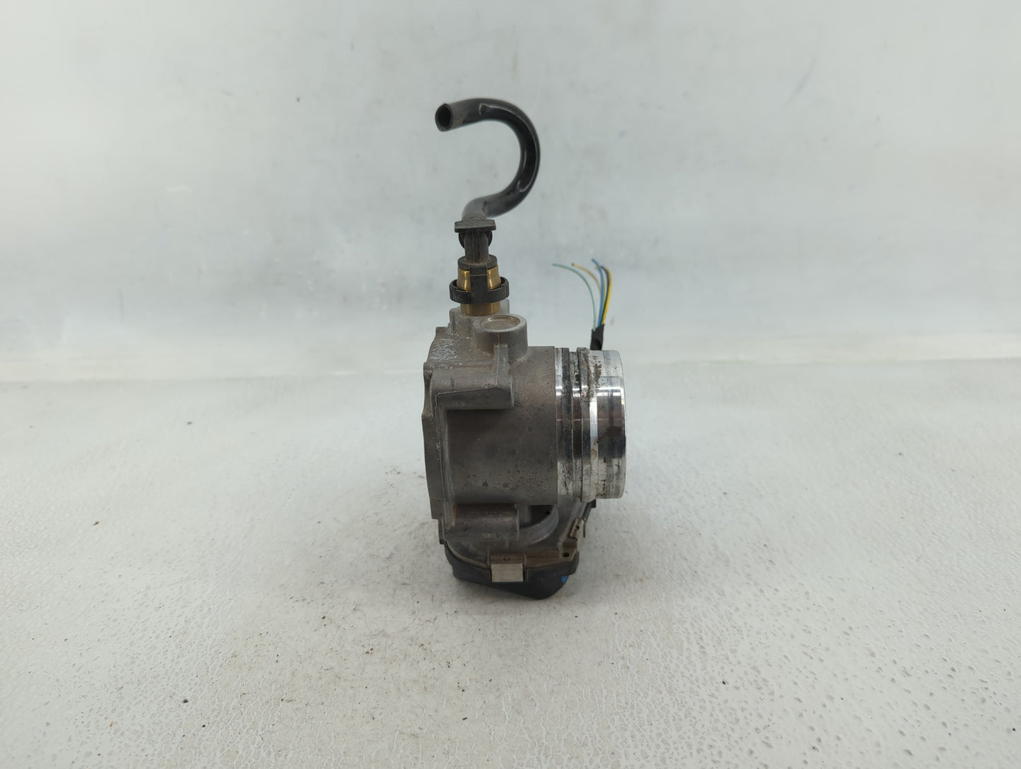 2012-2016 Bmw 328i Throttle Body P/N:A2C83786800 1354 7588625-04 Fits Fits 2012 2013 2014 2015 2016 2017 2018 OEM Used Auto 