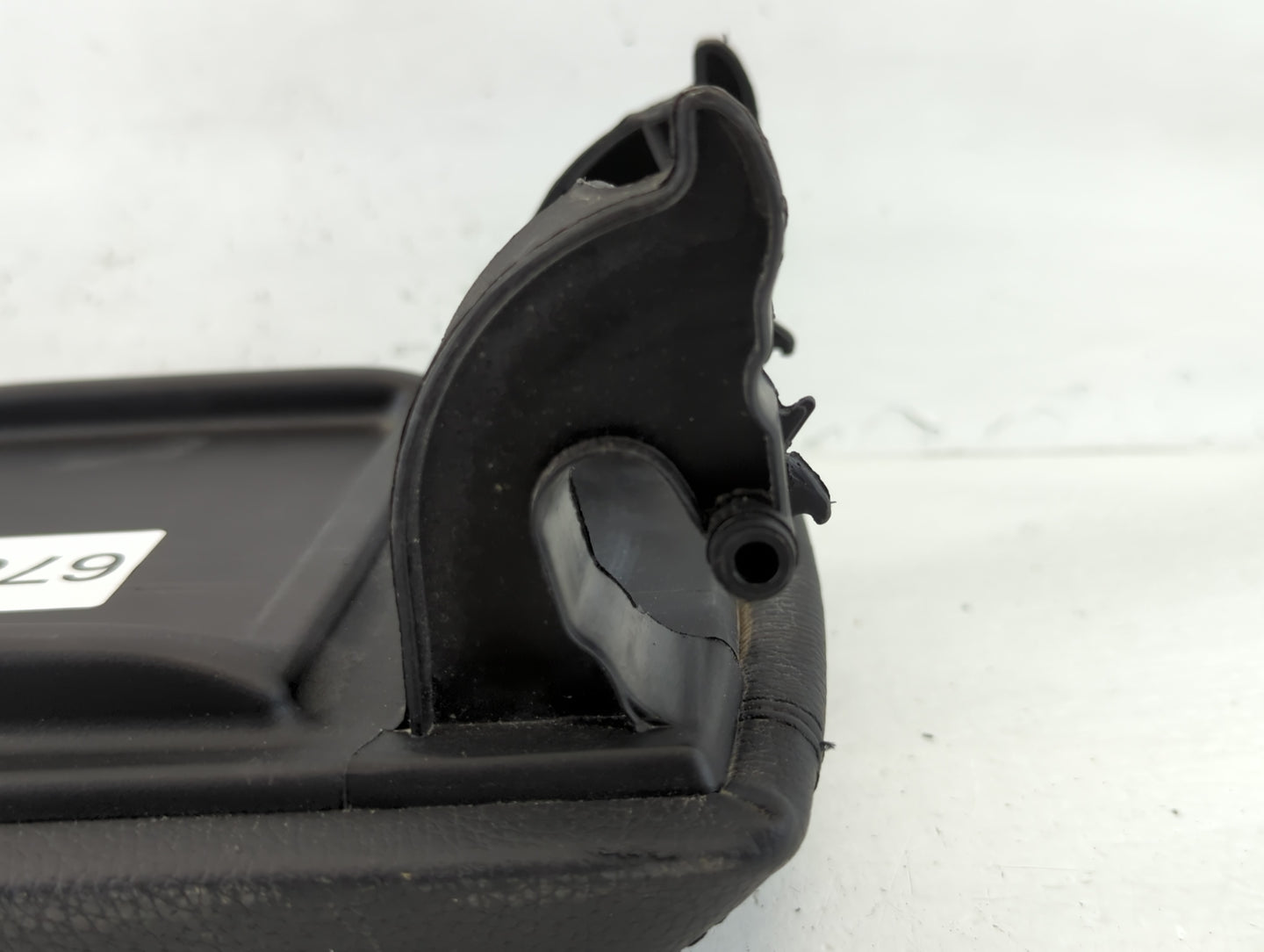2016 Bmw 328i Center Console Armrest Cover Lid Black - Oemusedautoparts1.com