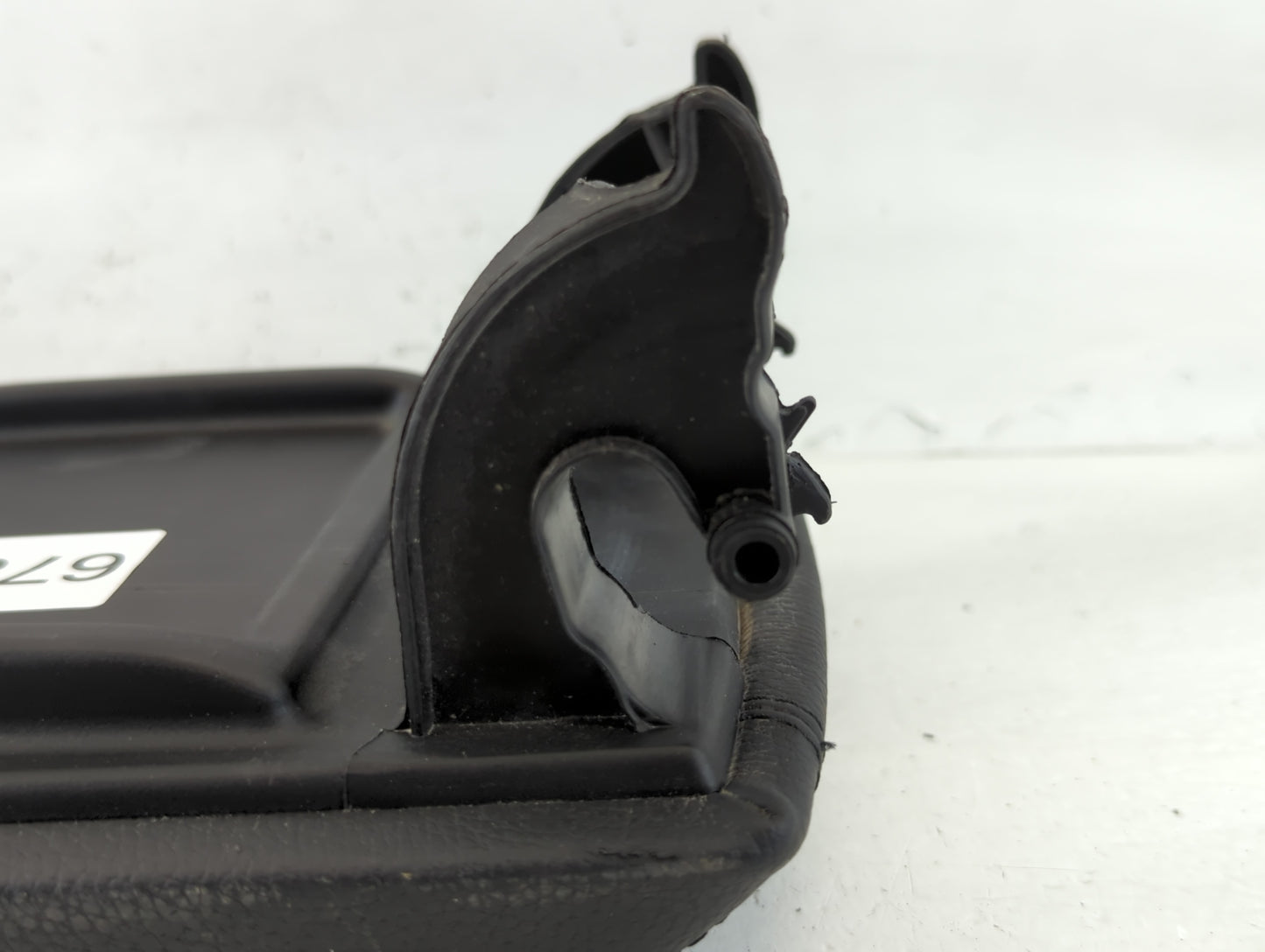 2016 Bmw 328i Center Console Armrest Cover Lid Black - Oemusedautoparts1.com