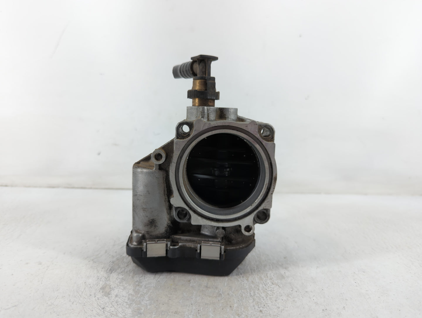 2012-2016 Bmw 328i Throttle Body P/N:1354 7588625-04 A2C83786800 Fits Fits 2012 2013 2014 2015 2016 2017 2018 OEM Used Auto 