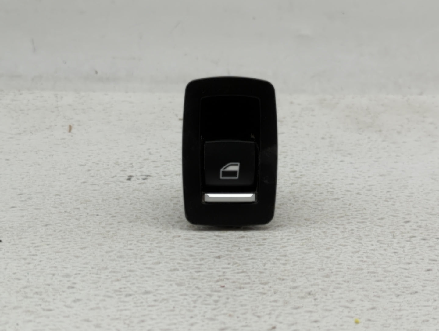 2016 Bmw 340i Passenger Right Rear Power Window Switch 9361936-01 - Oemusedautoparts1.com