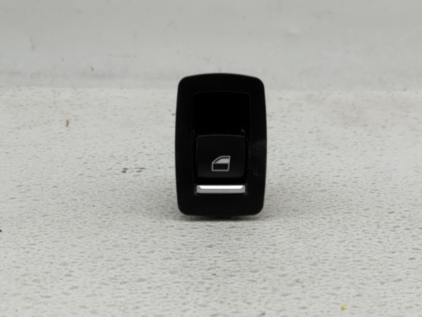 2016 Bmw 340i Passenger Right Rear Power Window Switch 9361936-01 - Oemusedautoparts1.com