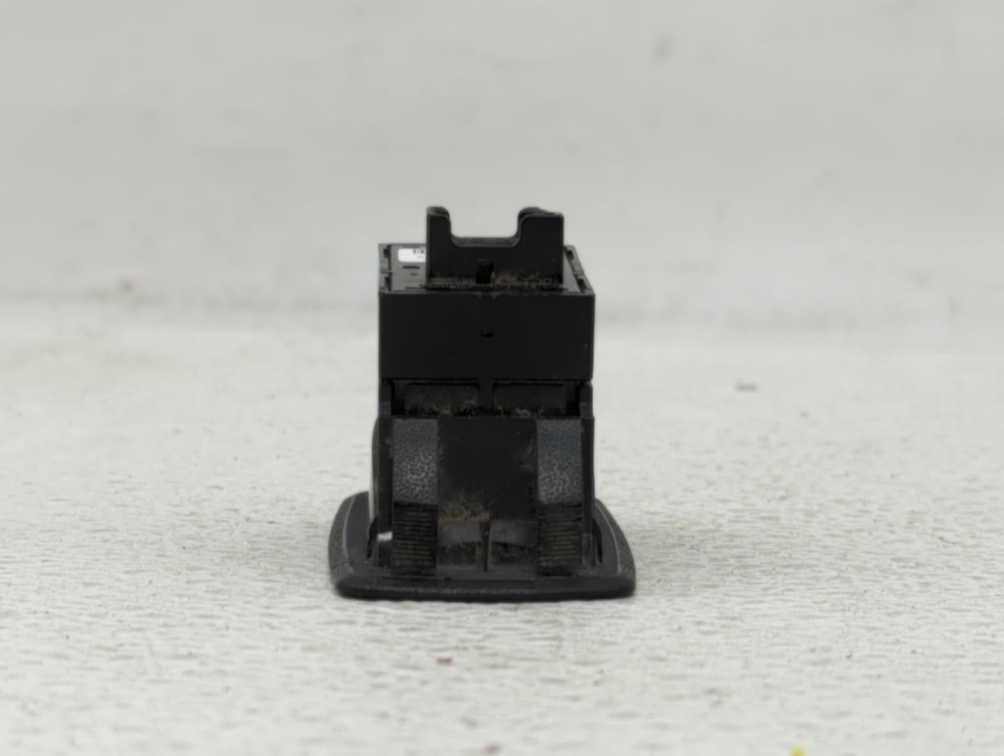 2016 Bmw 340i Passenger Right Rear Power Window Switch 9361936-01 - Oemusedautoparts1.com