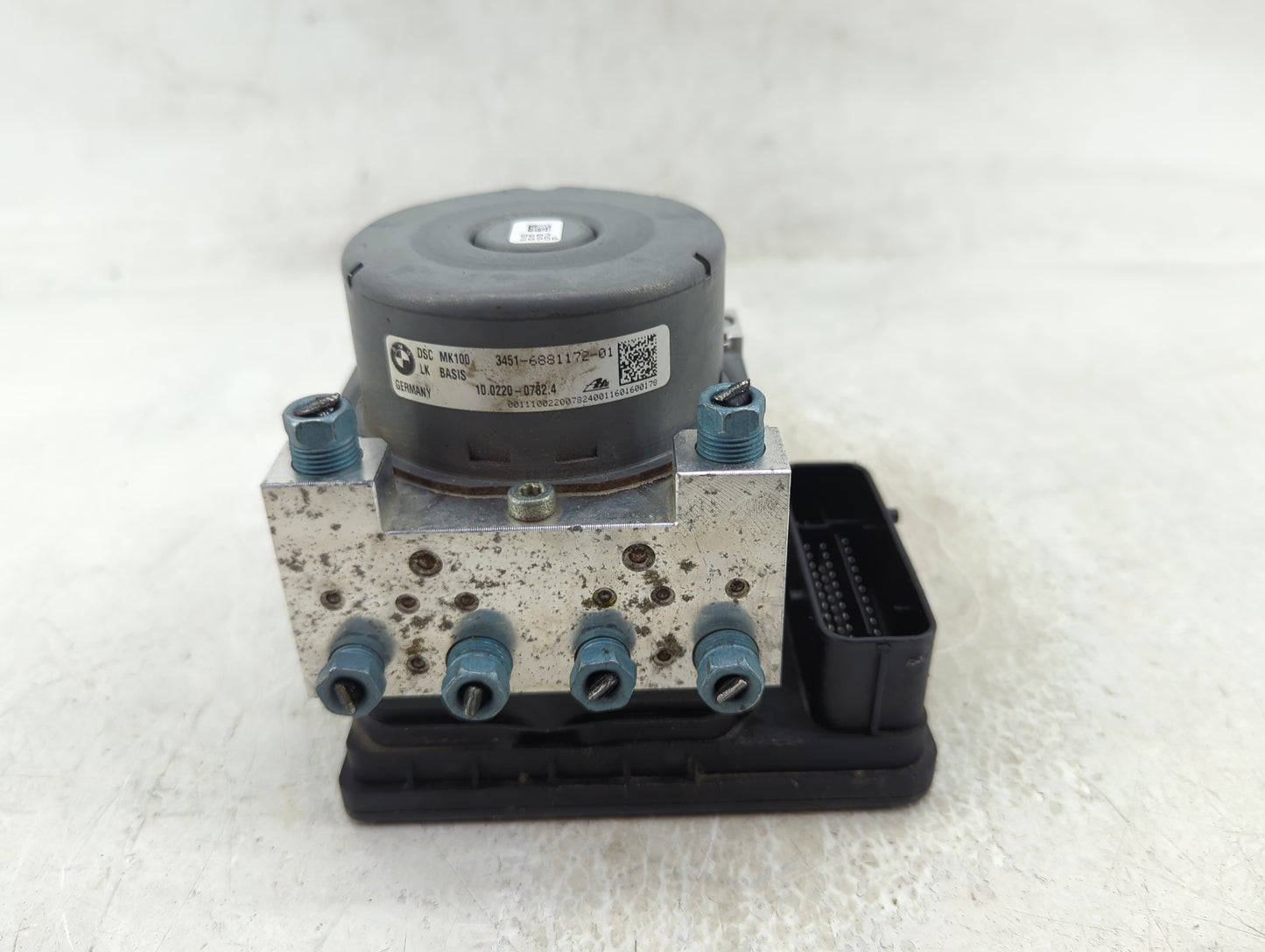 2014-2016 Bmw 428i ABS Pump Control Module Replacement P/N:6 881 173 Fits Fits 2014 2015 2016 2017 2018 2019 2020 2021 OEM U