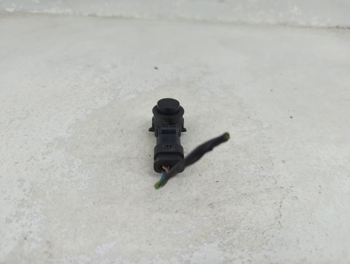2016 Bmw 428i Front Park Assist Sensor Black 1456553 - Oemusedautoparts1.com