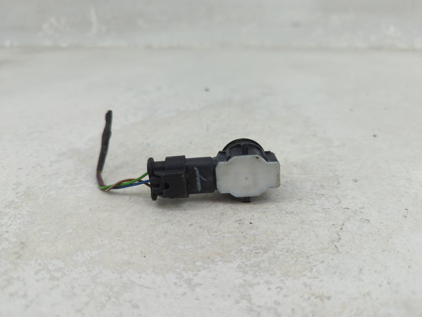 2016 Bmw 428i Front Park Assist Sensor Black 1456553 - Oemusedautoparts1.com
