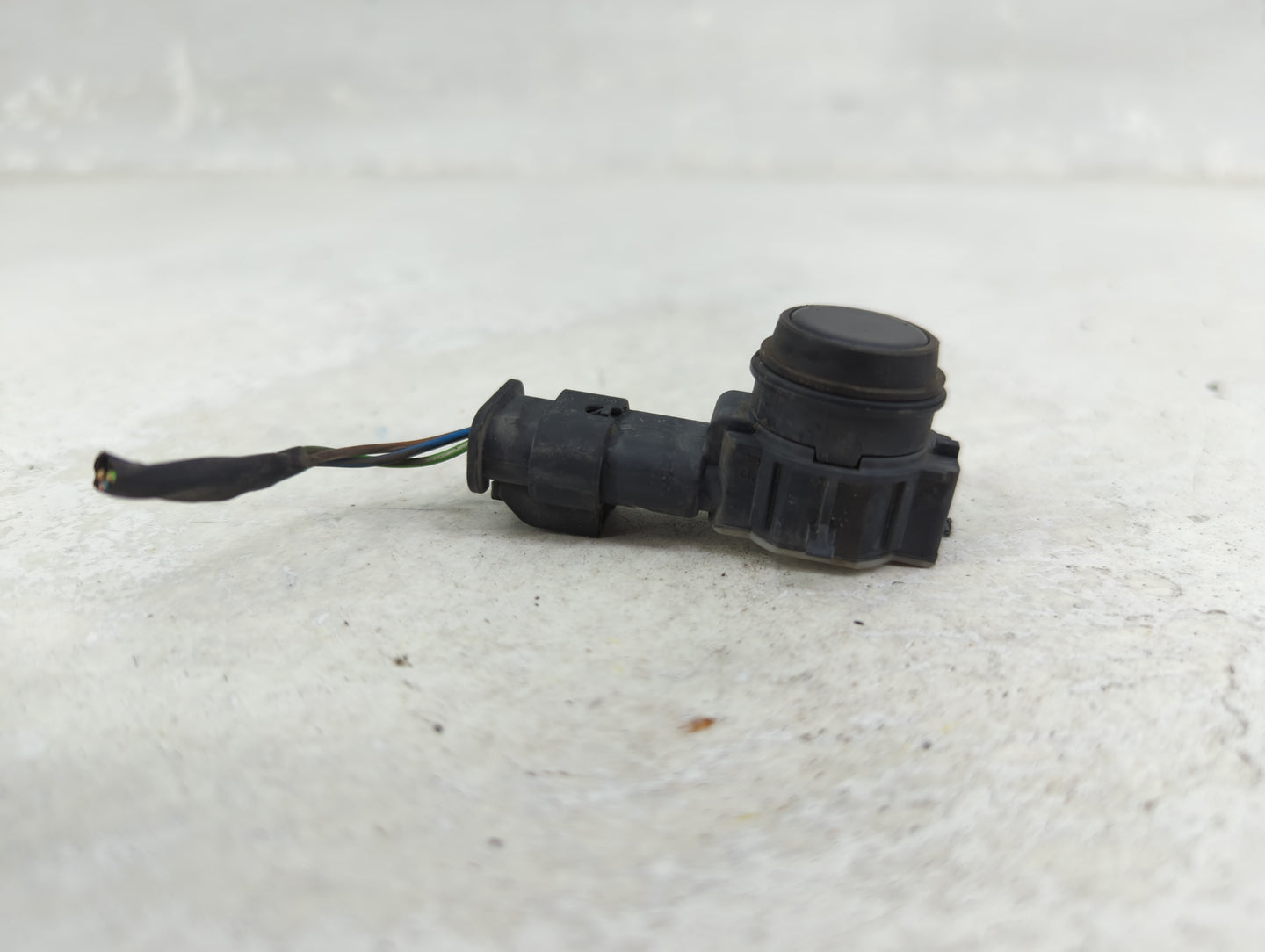 2016 Bmw 428i Front Park Assist Sensor Black 1456559 - Oemusedautoparts1.com