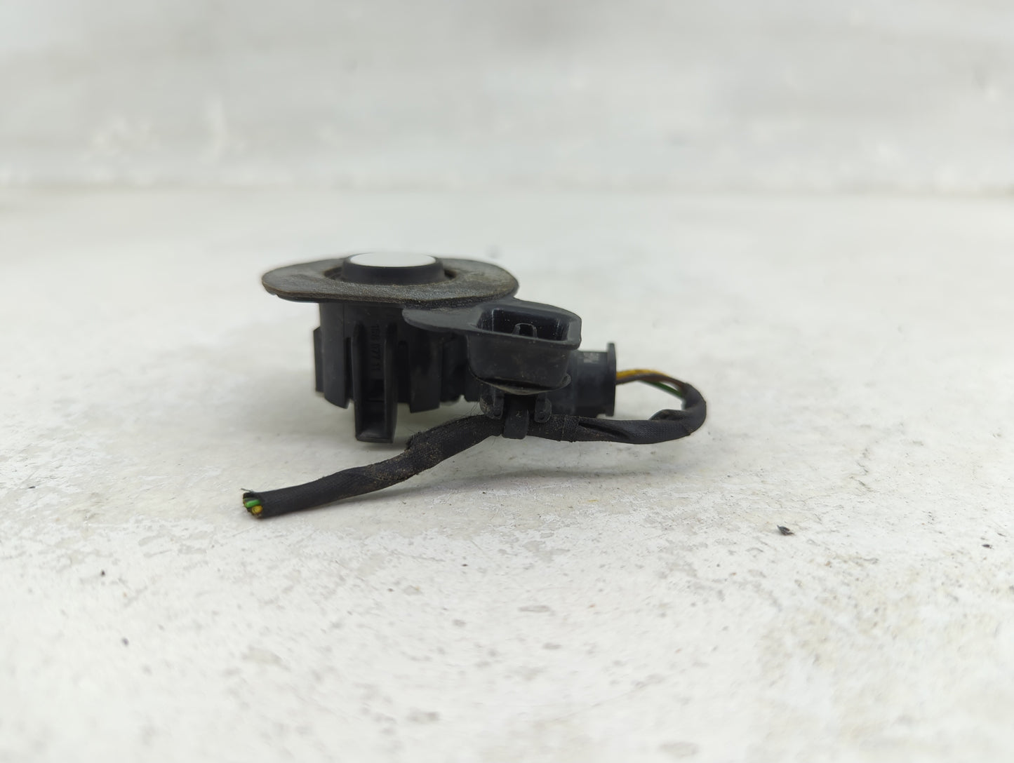Park Assist Sensor - Oemusedautoparts1.com