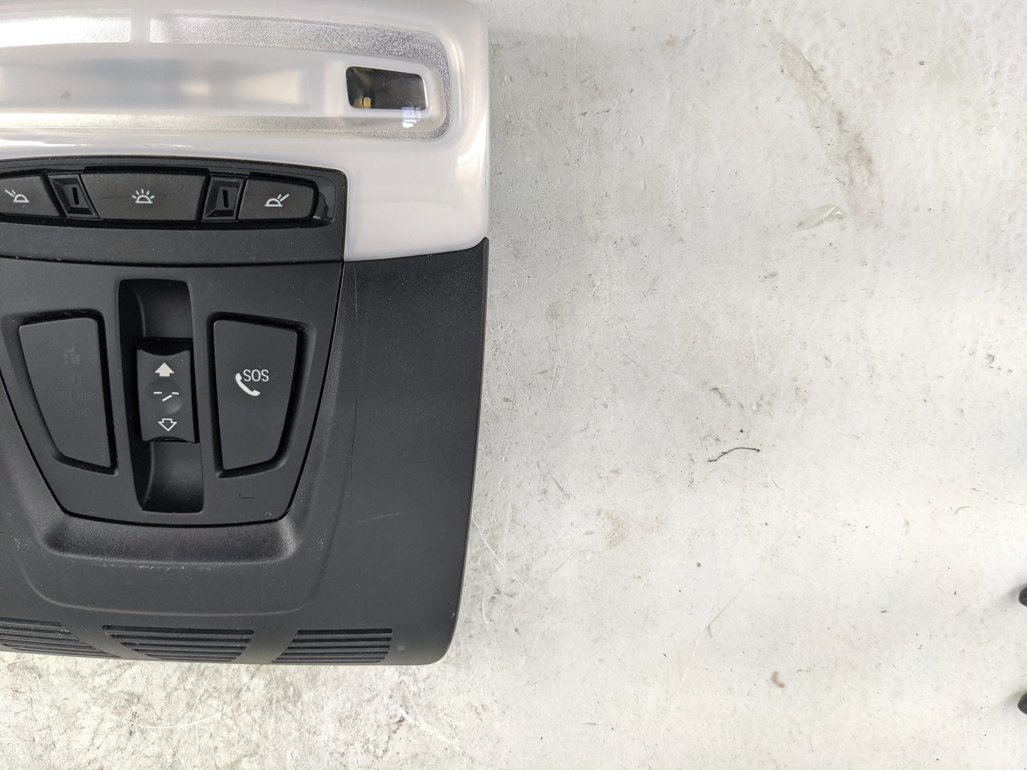 2016 Bmw 428i Overhead Roof Console Interior Dome Light Gray - Oemusedautoparts1.com