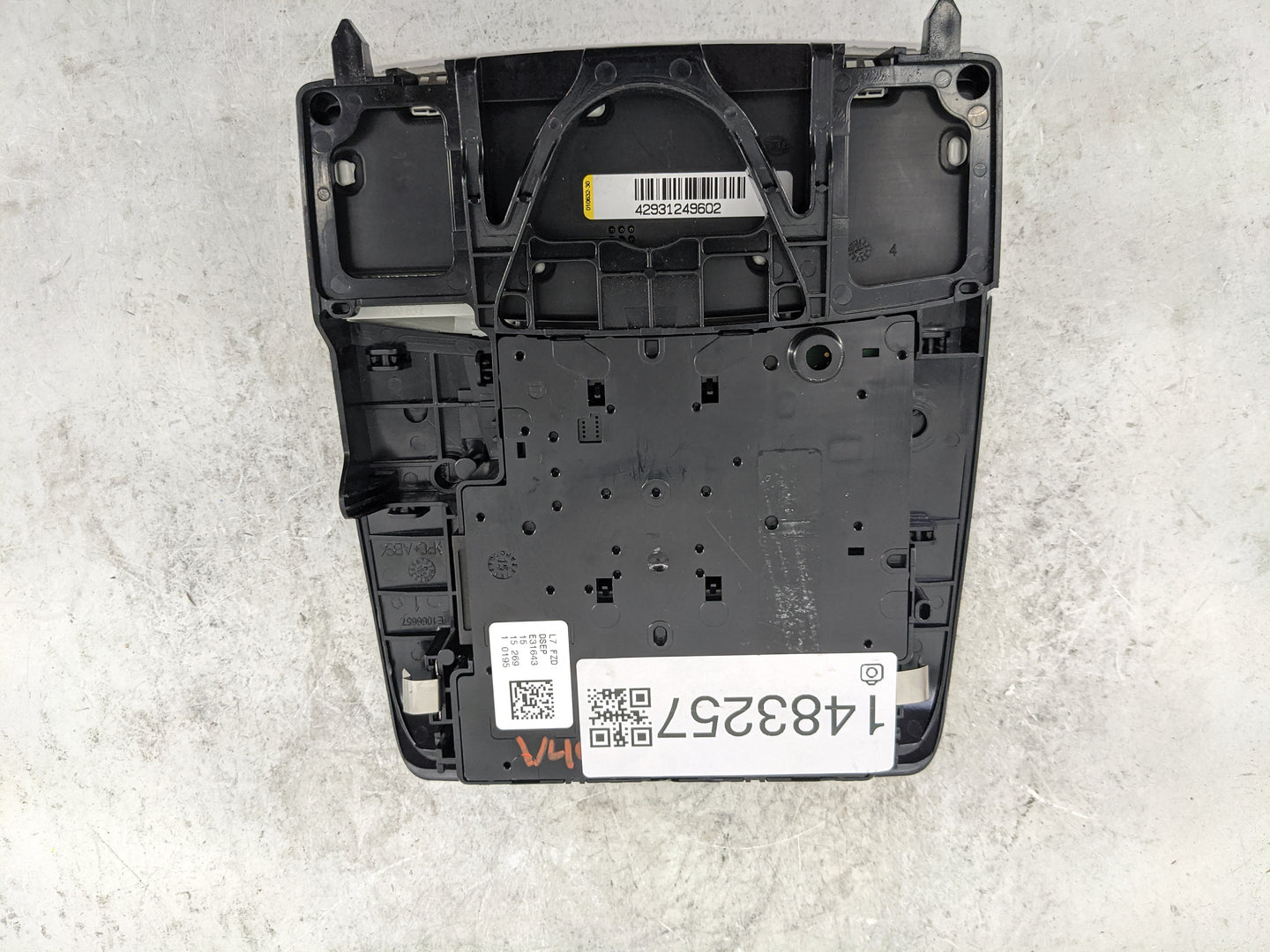 2016 Bmw 428i Overhead Roof Console Interior Dome Light Gray - Oemusedautoparts1.com