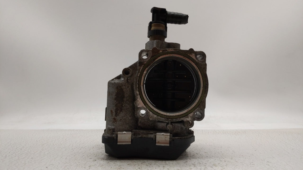 2014-2016 Bmw 428i Throttle Body P/N:A2C53355204 1354 7588625 Fits Fits 2012 2013 2014 2015 2016 2017 2018 OEM Used Auto Par