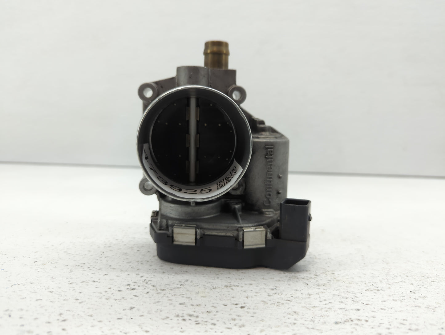 2014-2016 Bmw 428i Throttle Body P/N:1354 7588625-04 1354 7588625-03 Fits Fits 2012 2013 2014 2015 2016 2017 2018 OEM Used A