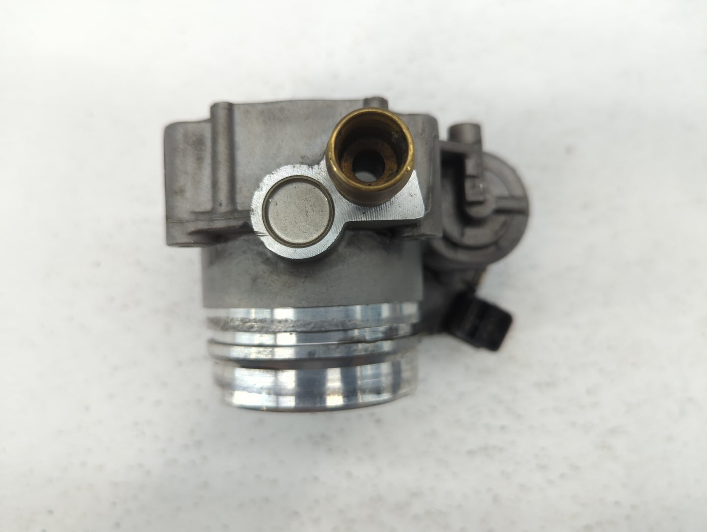2014-2016 Bmw 428i Throttle Body P/N:1354 7588625-04 1354 7588625-03 Fits Fits 2012 2013 2014 2015 2016 2017 2018 OEM Used A