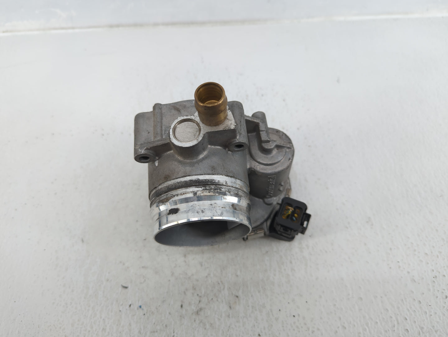 2014-2016 Bmw 428i Throttle Body P/N:A2C83786800 Fits Fits 2012 2013 2014 2015 2016 2017 2018 OEM Used Auto Parts - Oemuseda