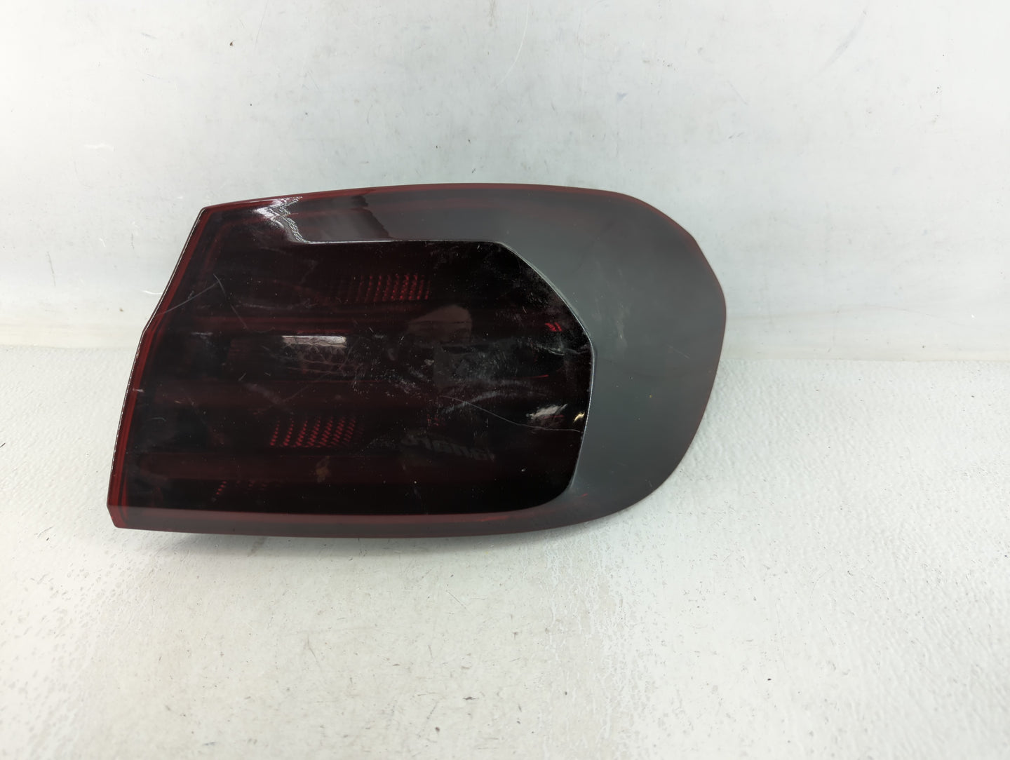 2014-2016 Bmw 428i Tail Light Assembly Passenger Right OEM P/N:618072 618074 +R Fits Fits 2014 2015 2016 2017 OEM Used Auto 