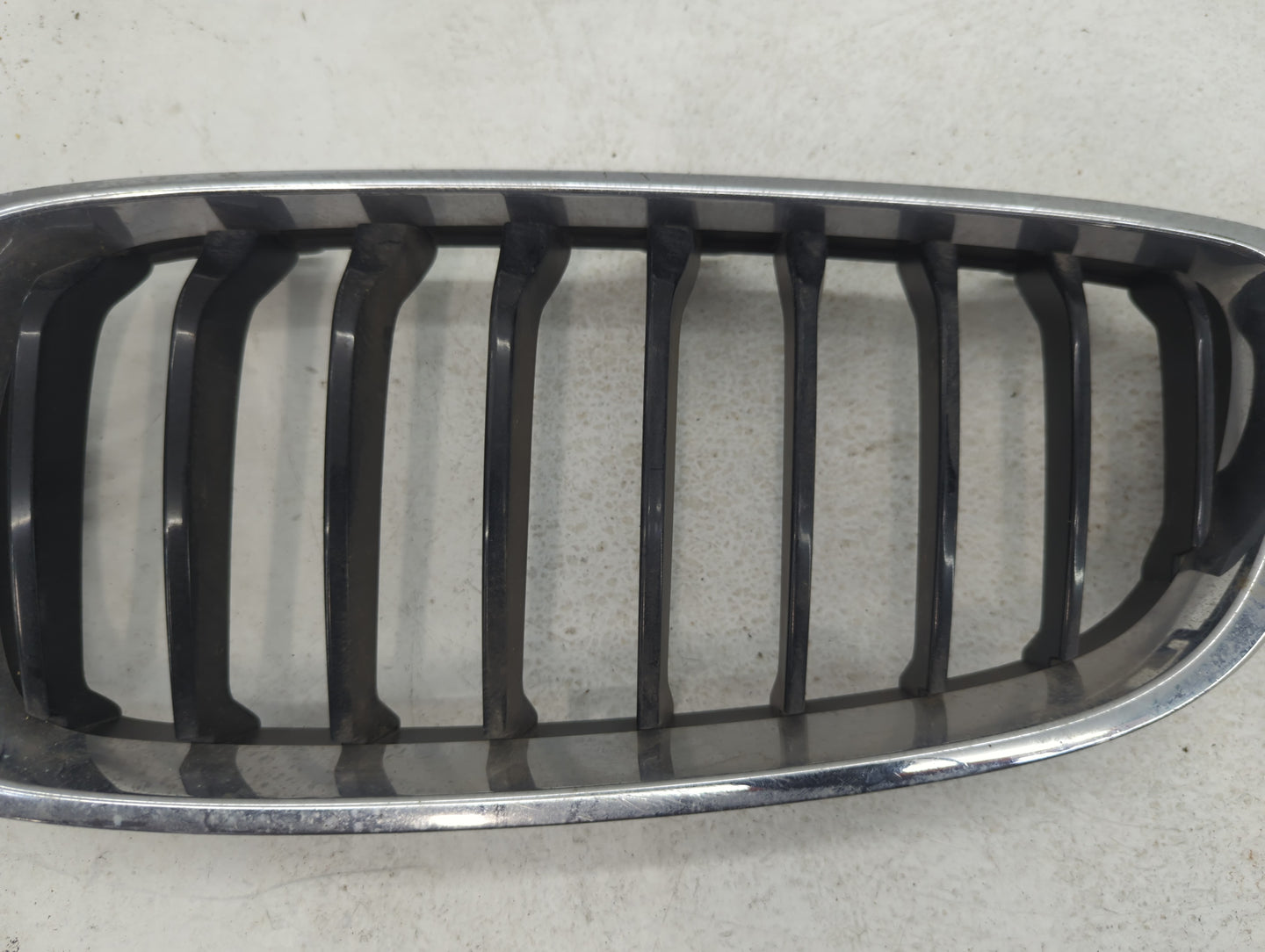2014-2016 Bmw 428i Front Grille Bumper Not Included - Oemusedautoparts1.com