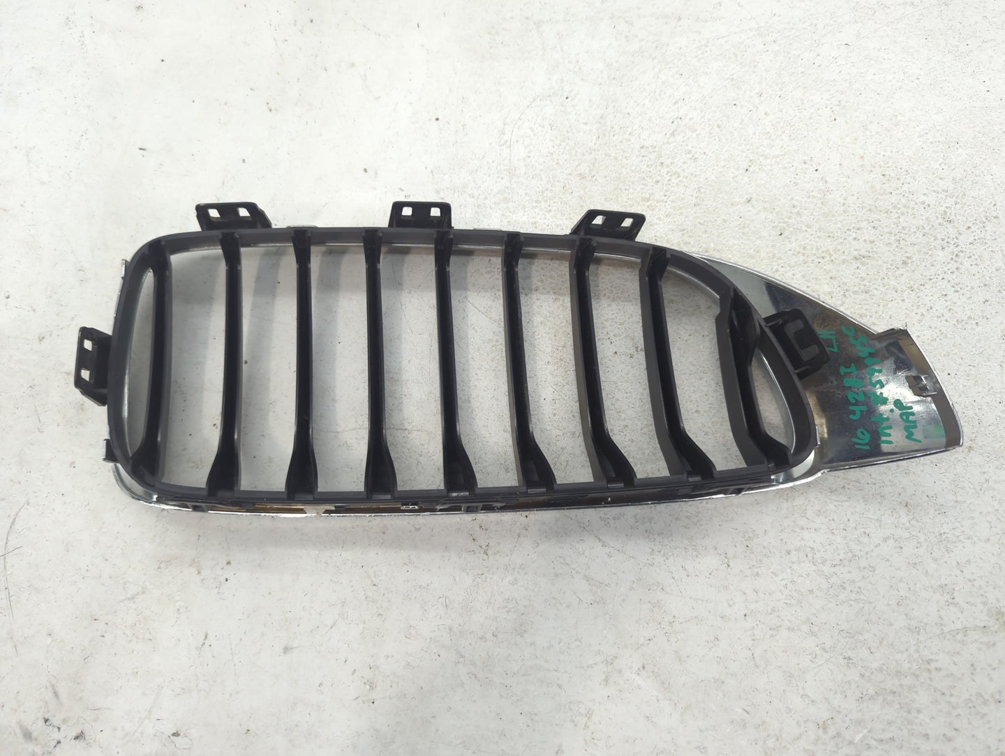 2014-2016 Bmw 428i Front Grille Bumper Not Included - Oemusedautoparts1.com