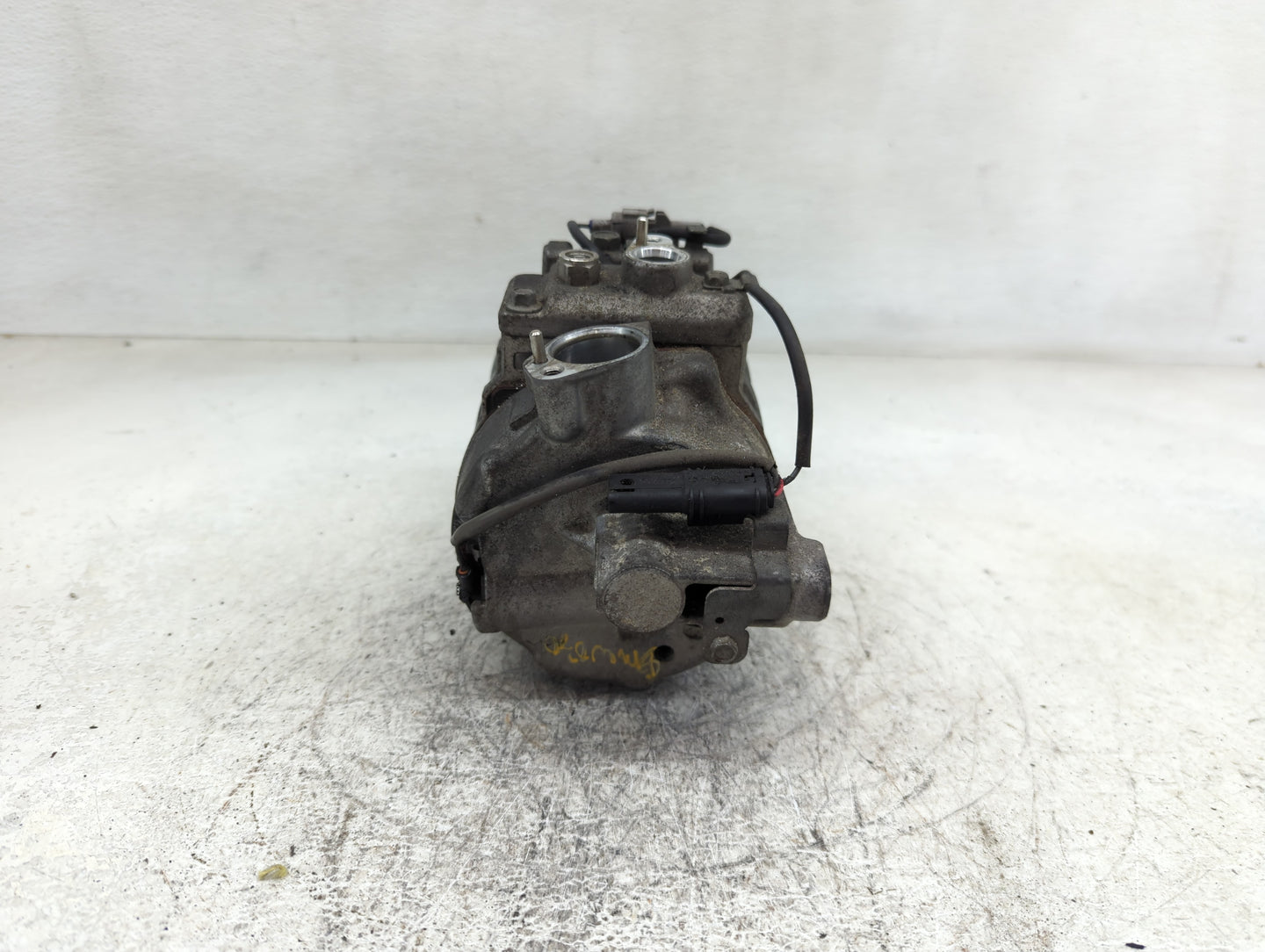 2014-2016 Bmw 435i Air Conditioning A/c Ac Compressor Oem - Oemusedautoparts1.com
