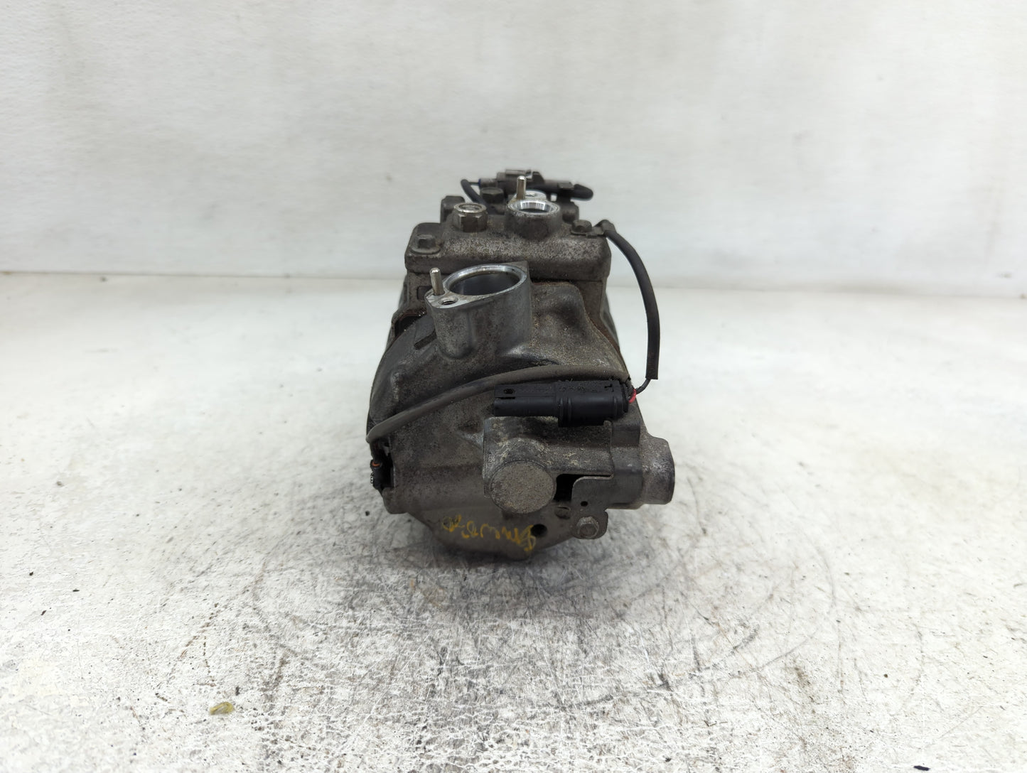 2014-2016 Bmw 435i Air Conditioning A/c Ac Compressor Oem - Oemusedautoparts1.com