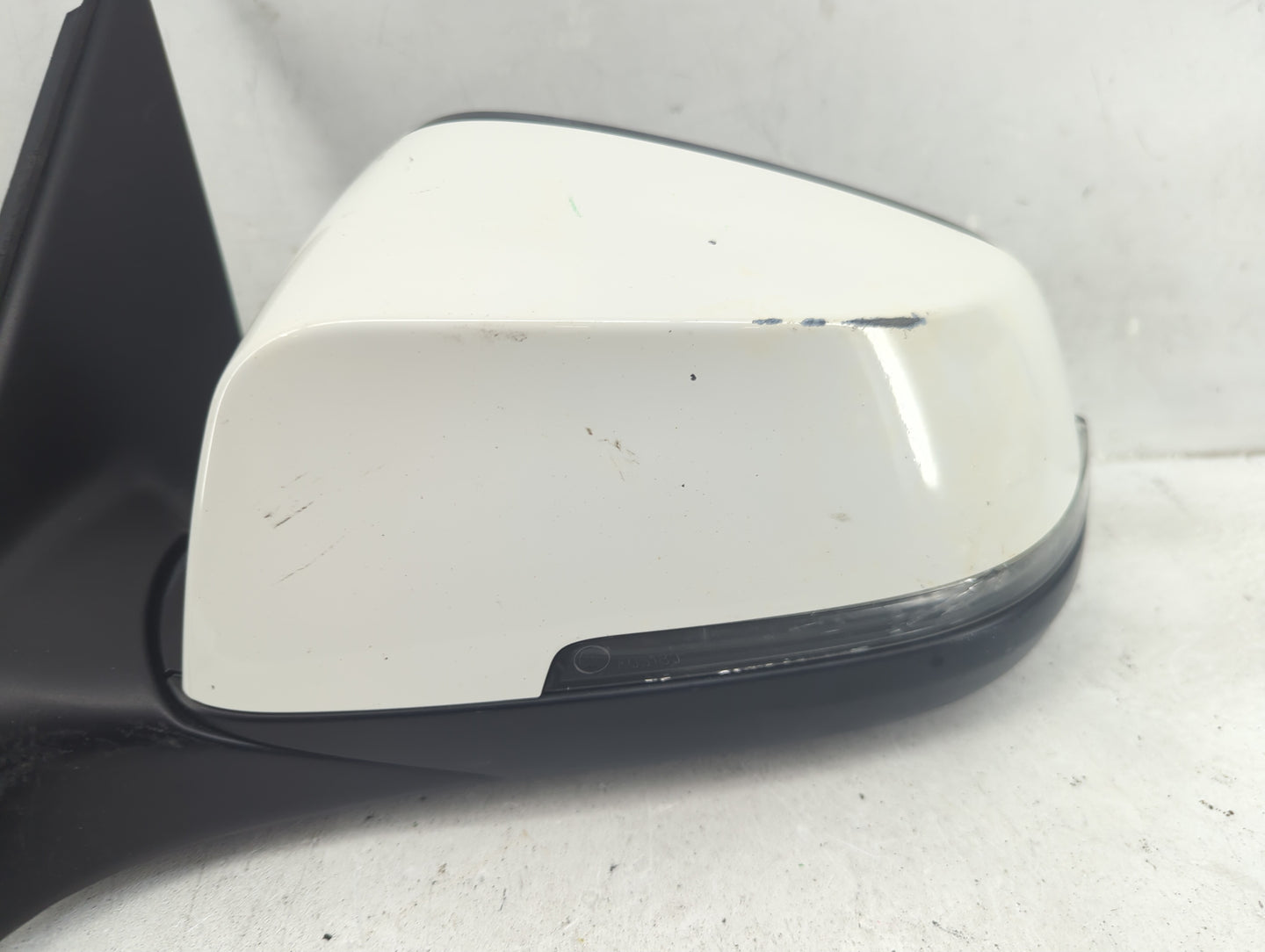 2014-2016 Bmw 528 Driver Side View Mirror - Left Door Mirror OEM Used - Oemusedautoparts1.com