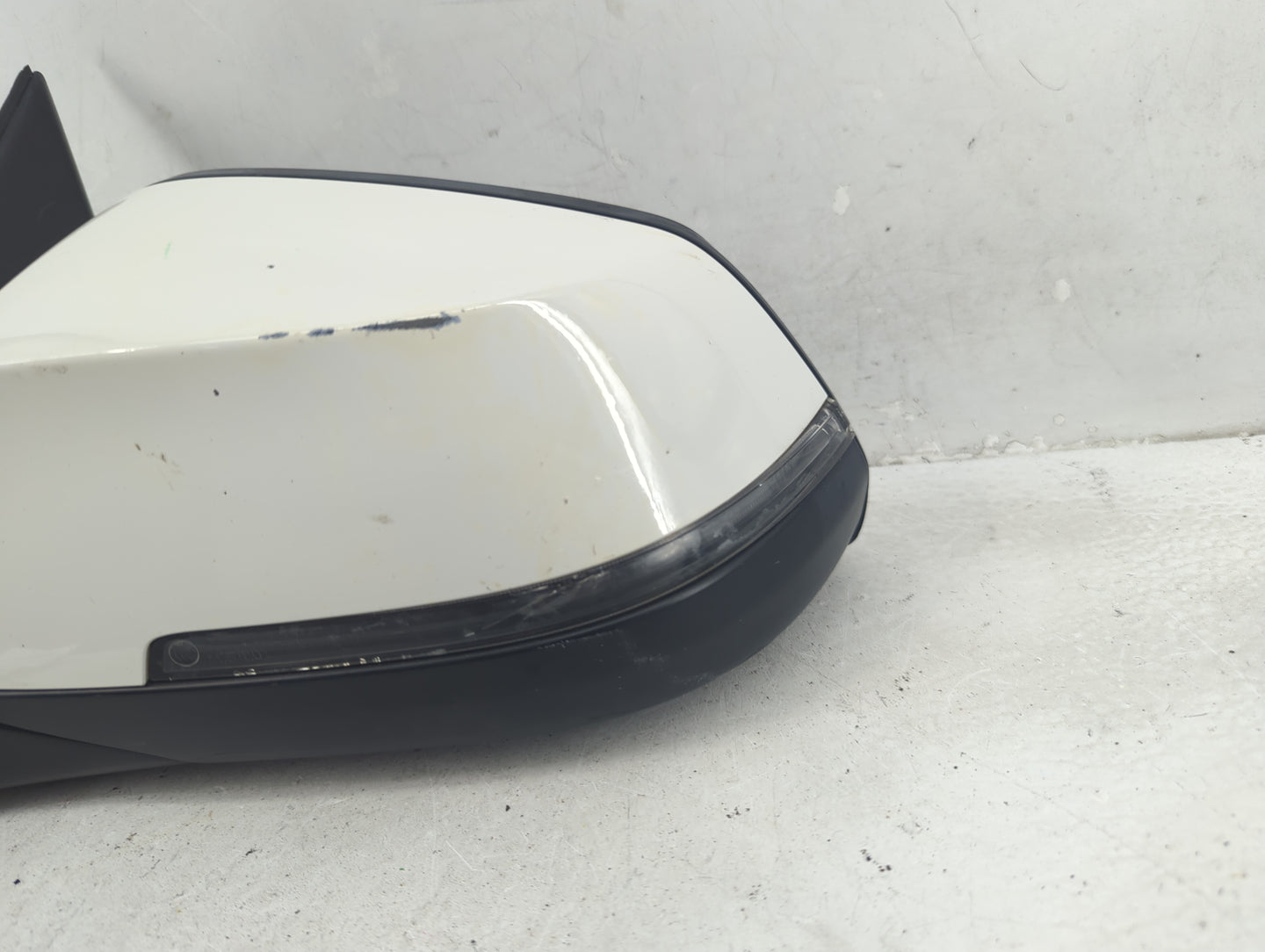 2014-2016 Bmw 528 Driver Side View Mirror - Left Door Mirror OEM Used - Oemusedautoparts1.com