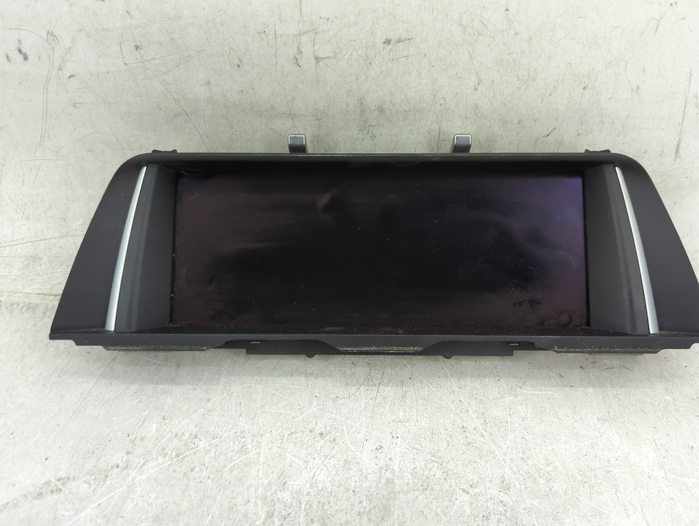 Bmw 528 Information Display Screen - Oemusedautoparts1.com