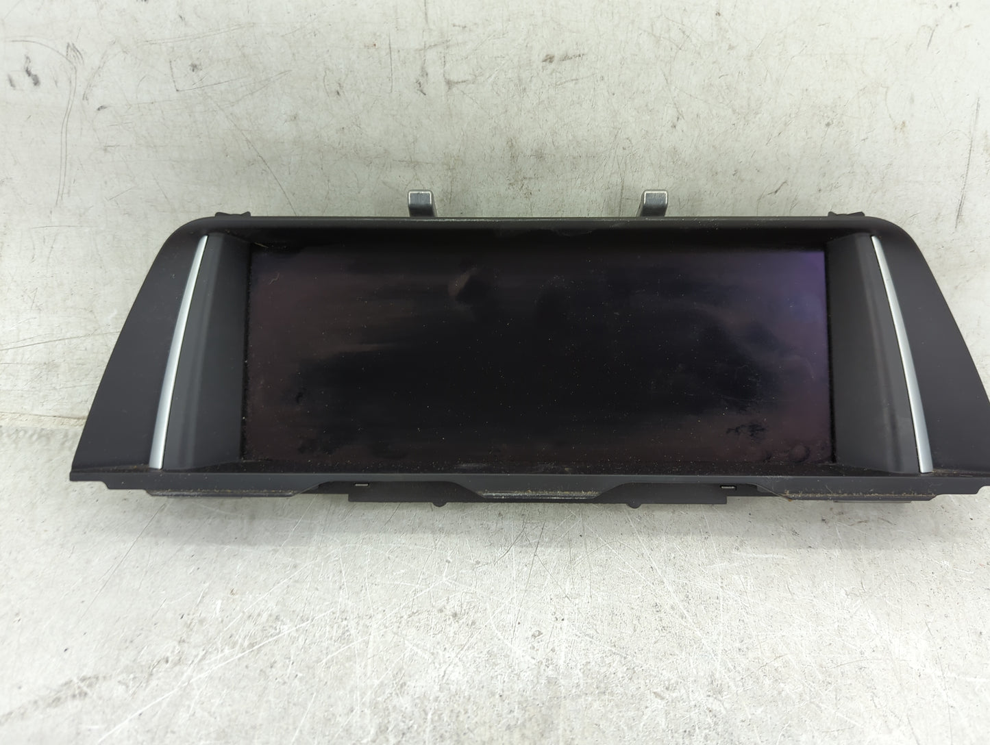 Bmw 528 Information Display Screen - Oemusedautoparts1.com