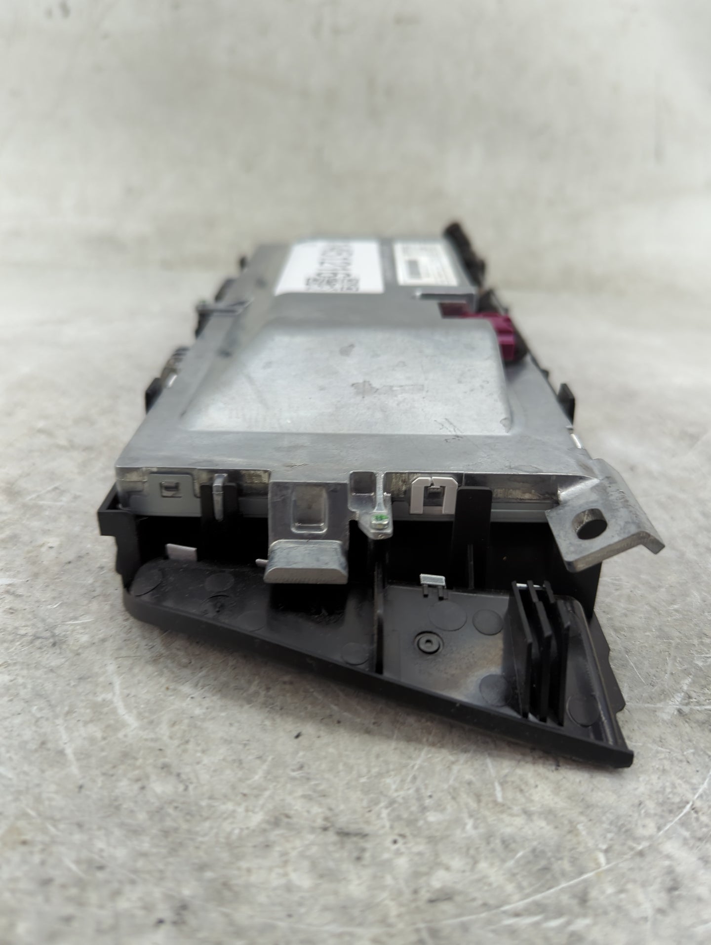 Bmw 528 Information Display Screen - Oemusedautoparts1.com