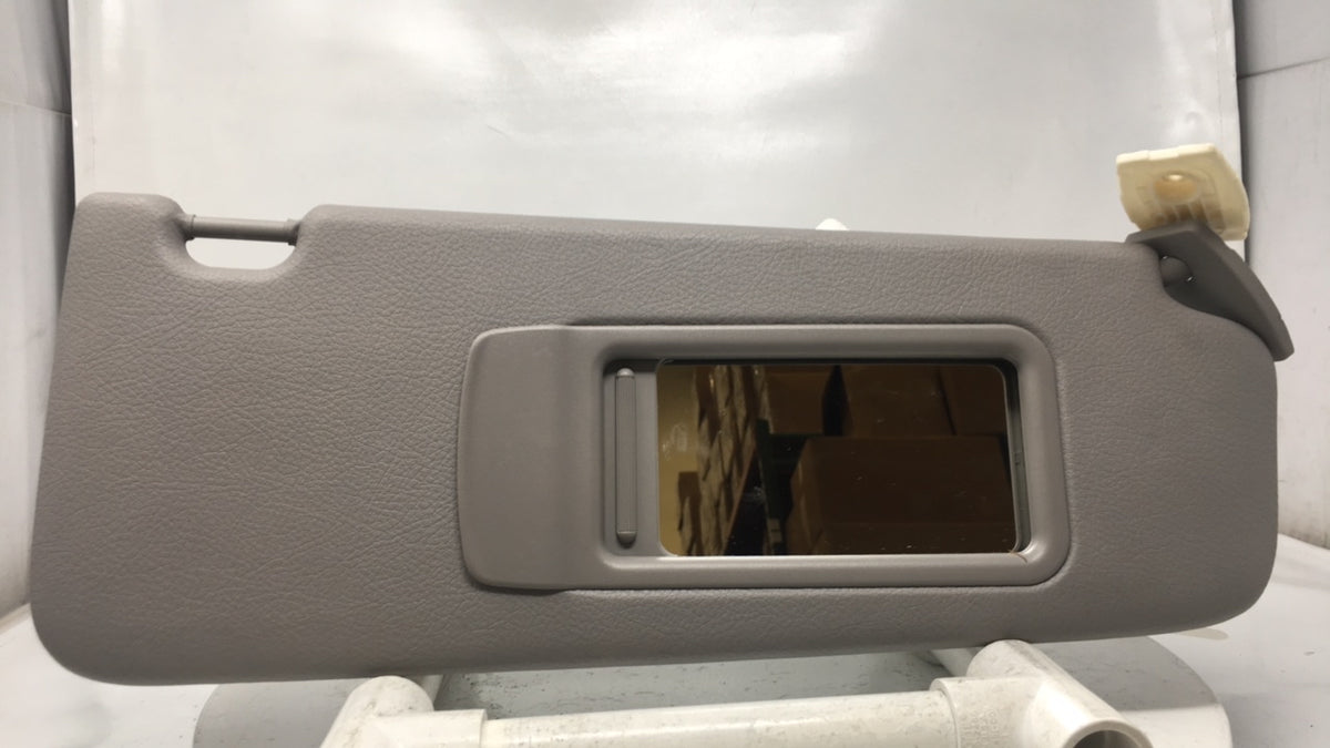 2000 Bmw 528 Sun Visor Shade Replacement Passenger Right Mirror Fits Fits 1999 2001 2002 2003 OEM Used Auto Parts - Oemuseda