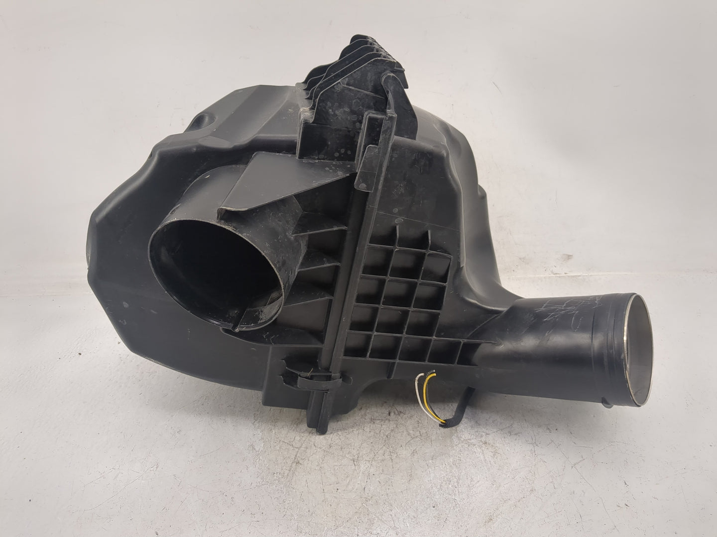 2012-2016 Bmw 528i Air Cleaner Intake-duct Hose Tube - Oemusedautoparts1.com