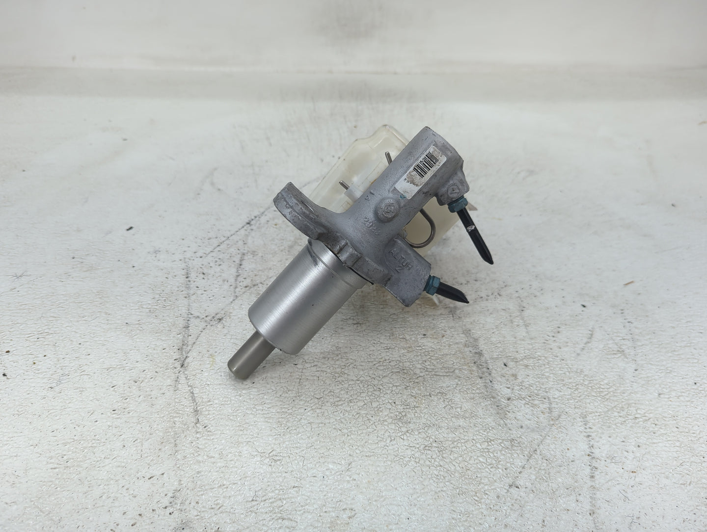 2011-2016 Bmw 528i Brake Master Cylinder - Oemusedautoparts1.com