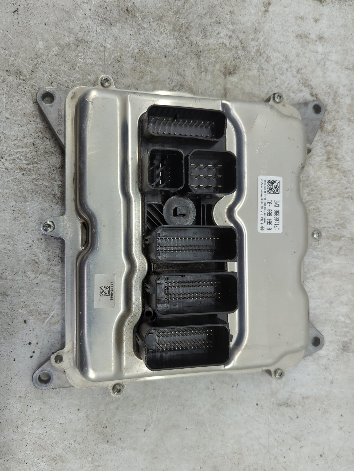 2016 Bmw 528i PCM Engine Control Computer ECU ECM PCU OEM P/N:0261S15452 8664660-01, 1711069998 Fits OEM Used Auto Parts - O