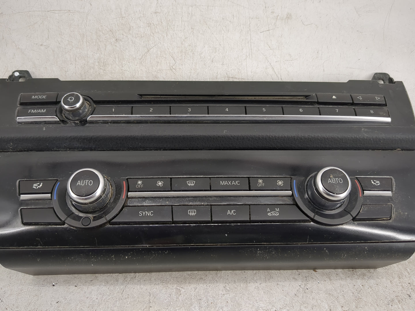 2011-2016 Bmw 528i Climate Control Module Temperature AC/Heater Replacement P/N:PA6 MX GF40 Fits OEM Used Auto Parts - Oemus