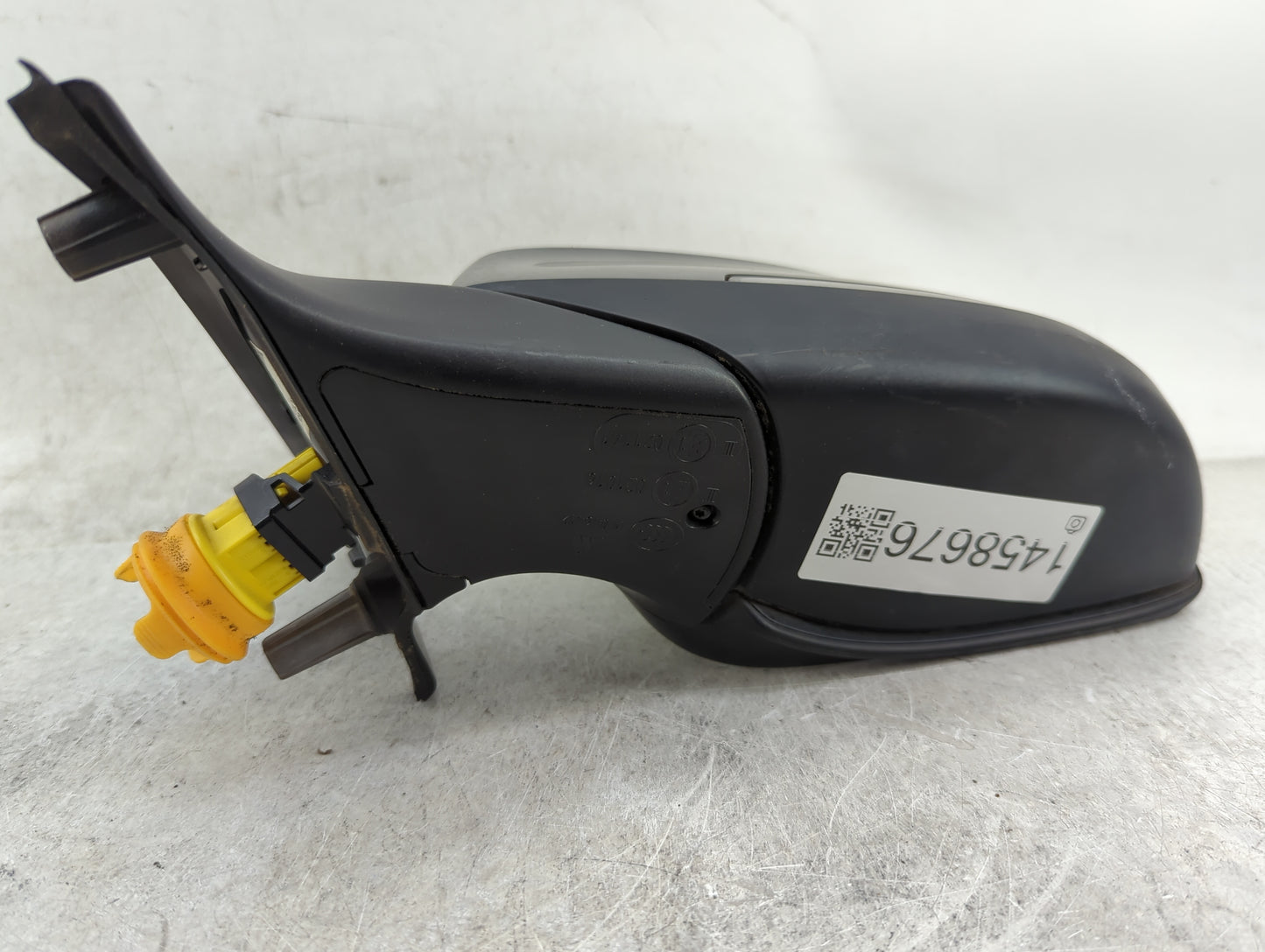 2014-2016 Bmw 528i Driver Side View Mirror - Left Door Mirror OEM Used - Oemusedautoparts1.com