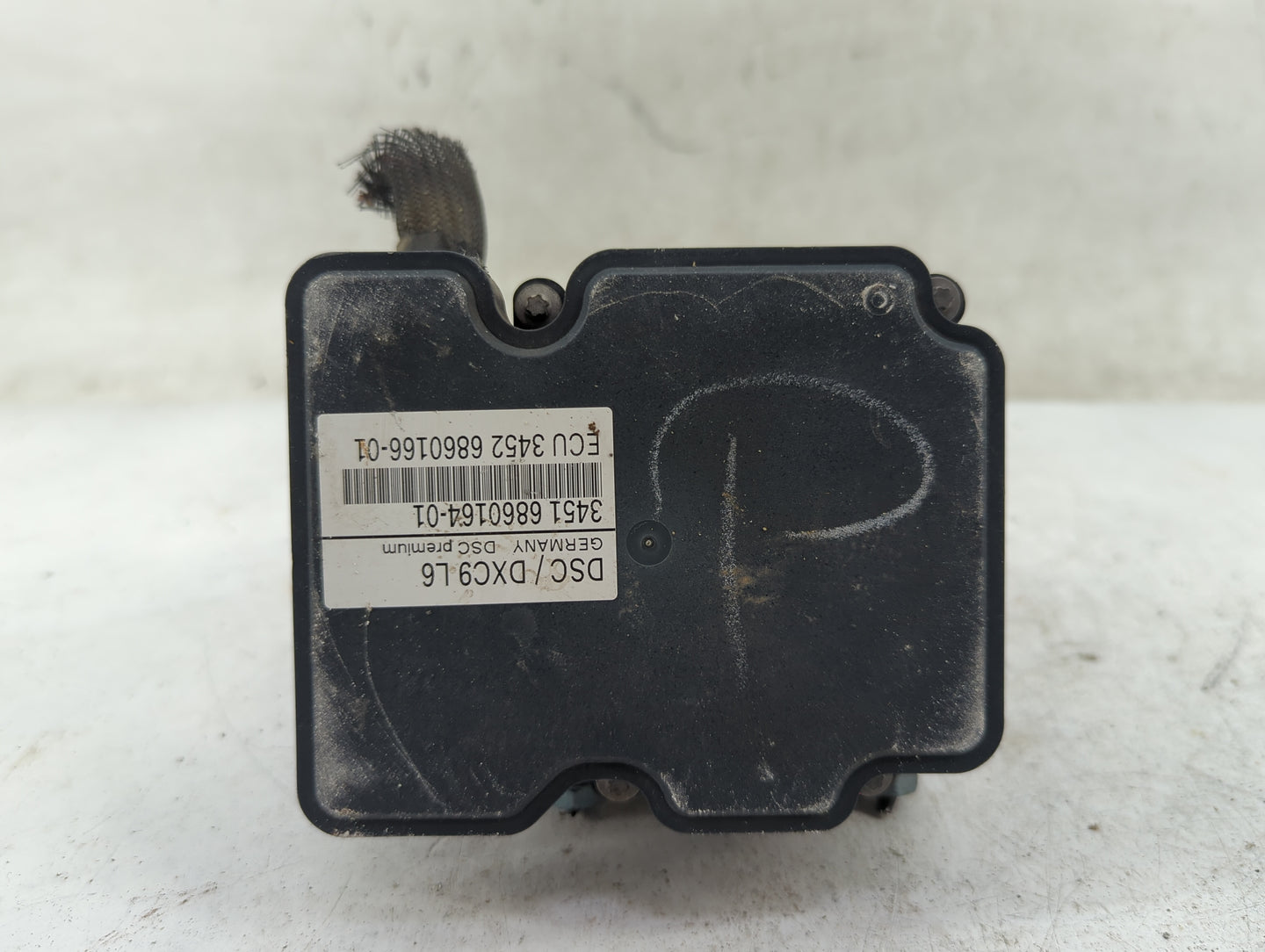 2012-2016 Bmw 528i ABS Pump Control Module Replacement P/N:0265956044 2265106488 Fits Fits 2012 2013 2014 2015 2016 2017 201