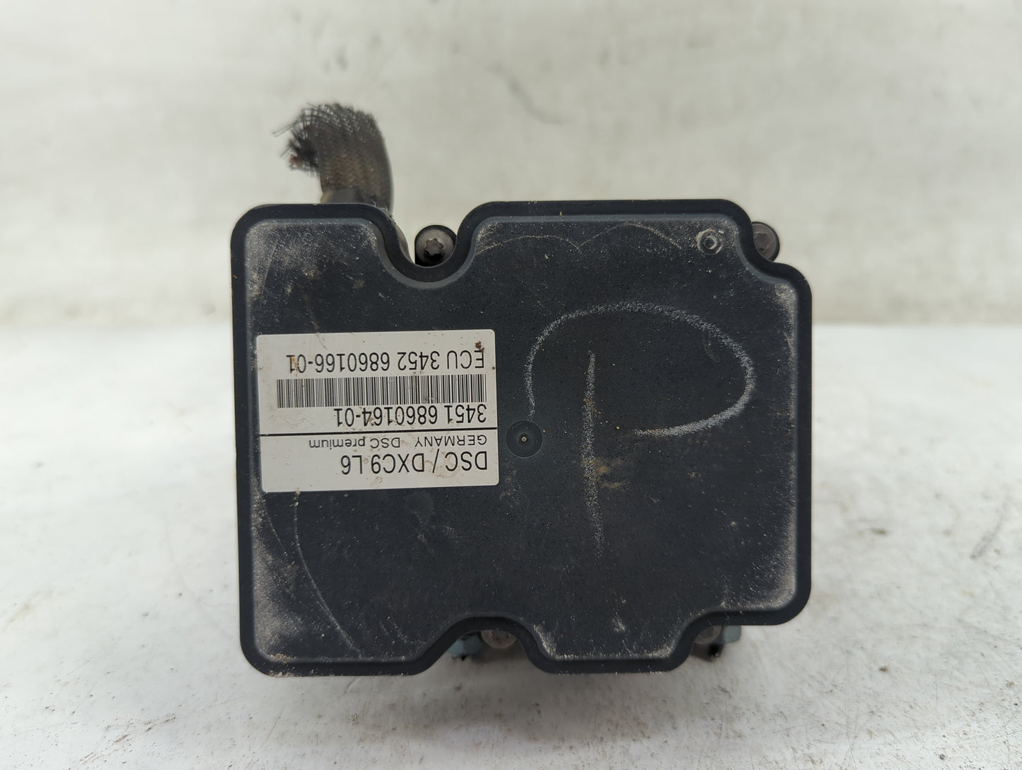 2012-2016 Bmw 528i ABS Pump Control Module Replacement P/N:0265956044 2265106488 Fits Fits 2012 2013 2014 2015 2016 2017 201