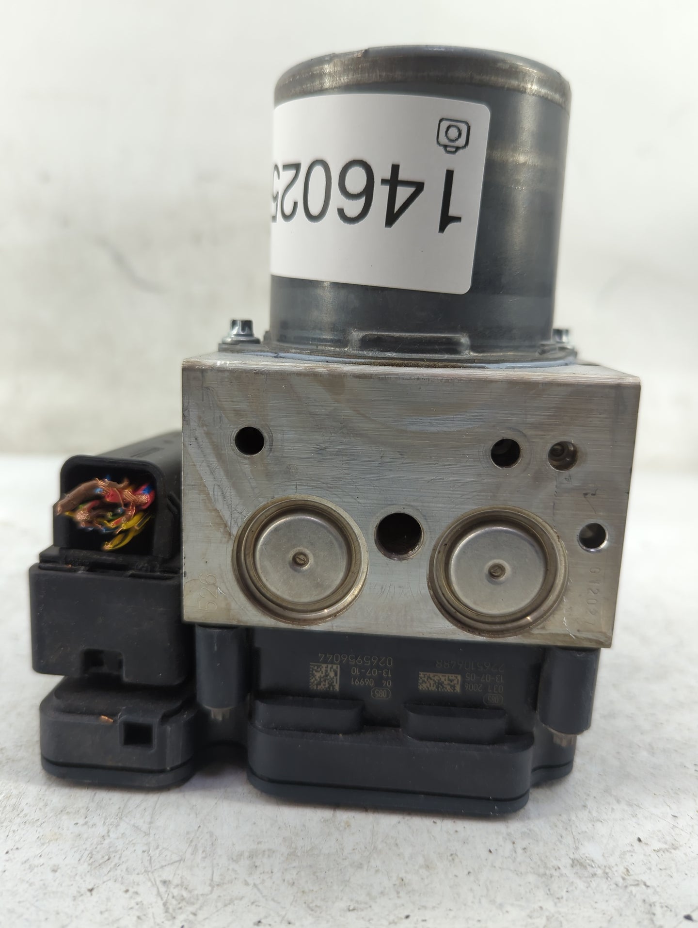 2012-2016 Bmw 528i ABS Pump Control Module Replacement P/N:6865860-01 6868335-01 Fits Fits 2012 2013 2014 2015 2016 2017 201