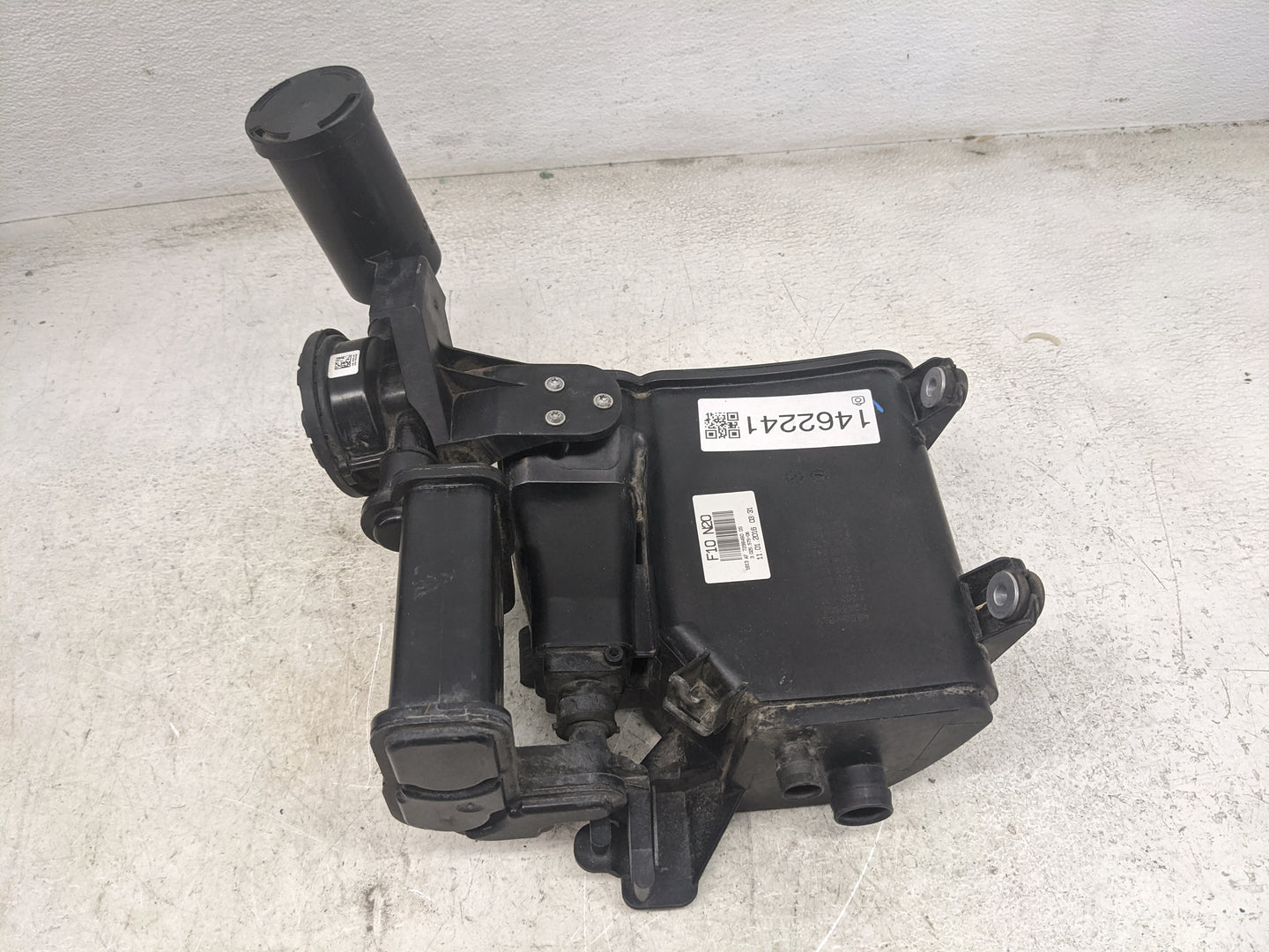 2016 Bmw 528i Fuel Vapor Charcoal Canister - Oemusedautoparts1.com