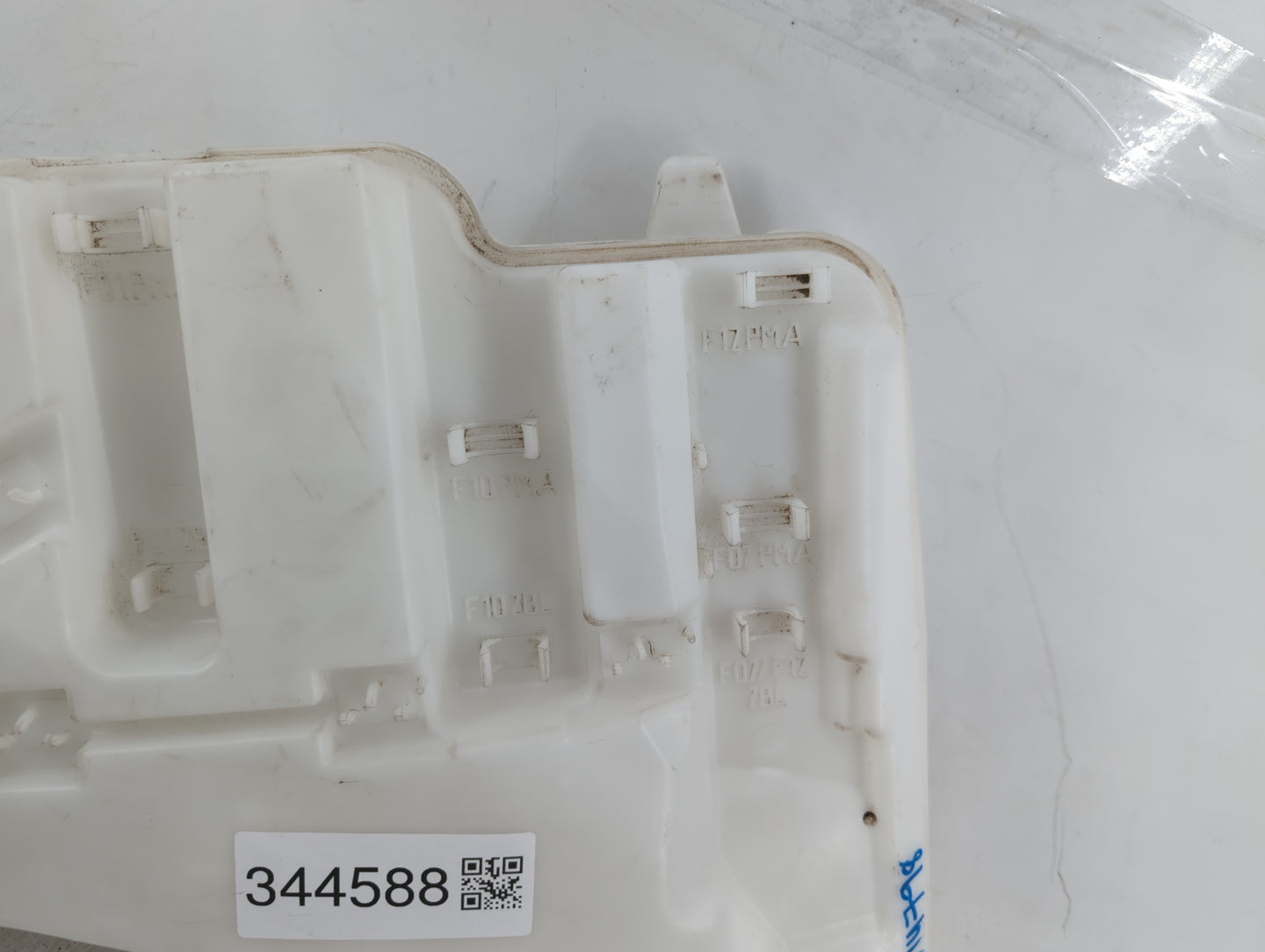 2012-2016 Bmw 528i Radiator Coolant Overflow Expansion Tank Bottle - Oemusedautoparts1.com