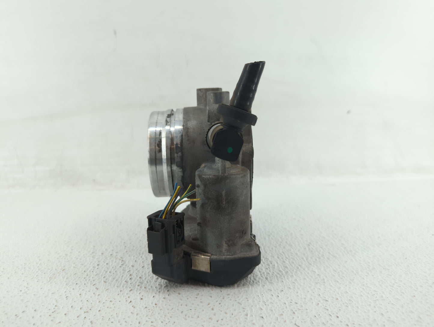 2010-2017 Bmw 535i Throttle Body P/N:1354 7597871-01 Fits Fits 2010 2011 2012 2013 2014 2015 2016 2017 2018 2019 2020 OEM Us