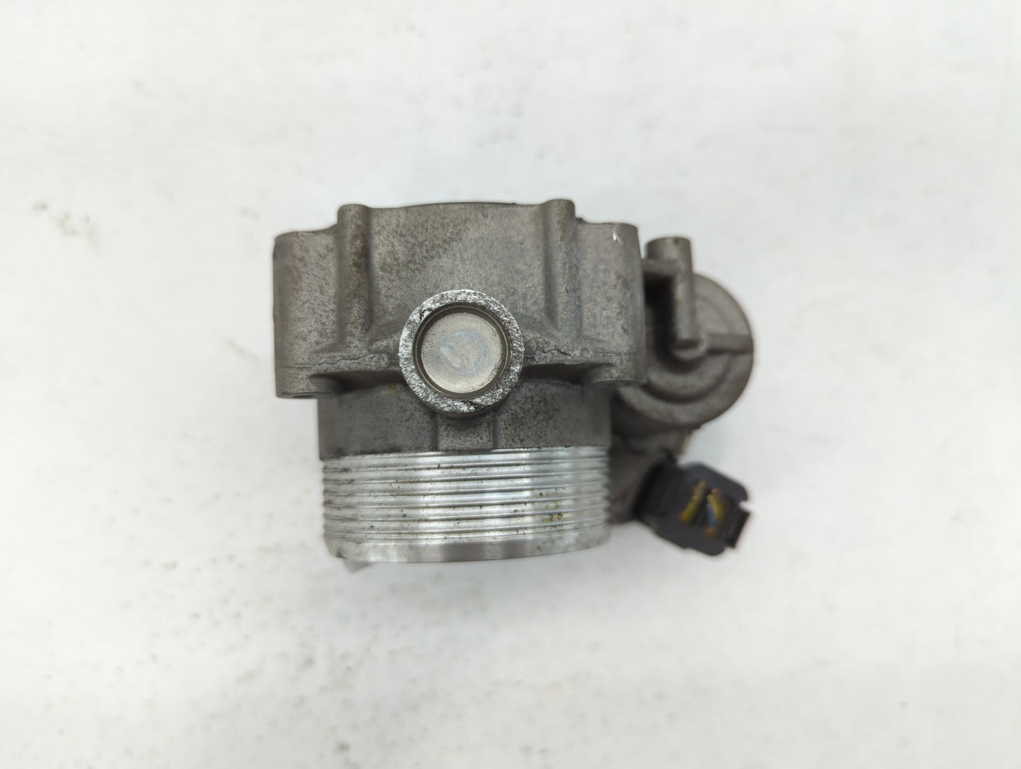 2010-2016 Bmw 550i Throttle Body P/N:1354 7555944-05 Fits Fits 2008 2009 2010 2011 2012 2013 2014 2015 2016 2017 2018 2019 O