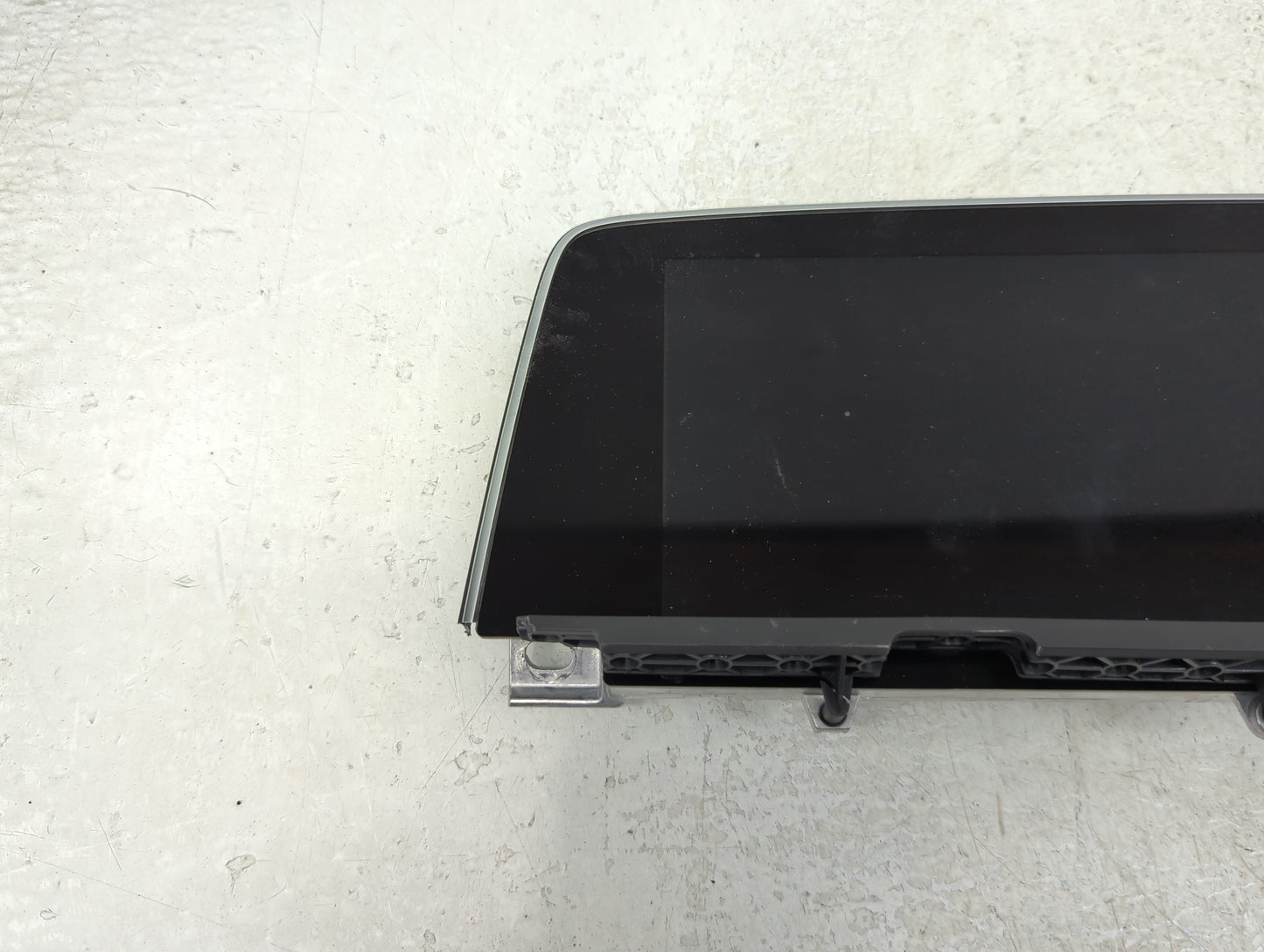 2016-2016 Bmw 640i Information Display Screen - Oemusedautoparts1.com