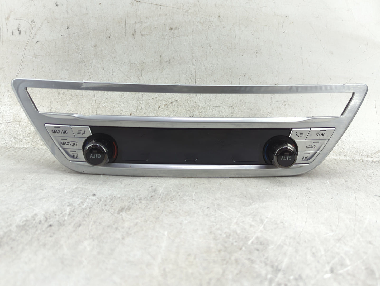2016 Bmw 740i Climate Control Module Temperature AC/Heater Replacement P/N:6822777-01 Fits Fits 2017 2018 2019 2020 OEM Used