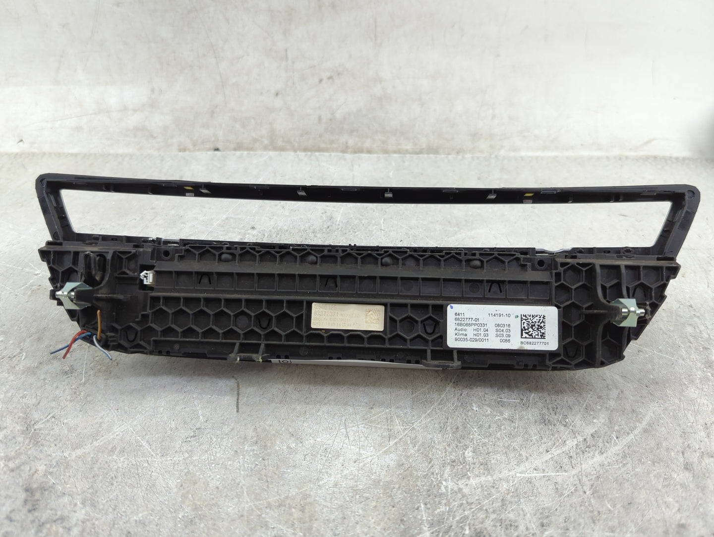 2016 Bmw 740i Climate Control Module Temperature AC/Heater Replacement P/N:6822777-01 Fits Fits 2017 2018 2019 2020 OEM Used