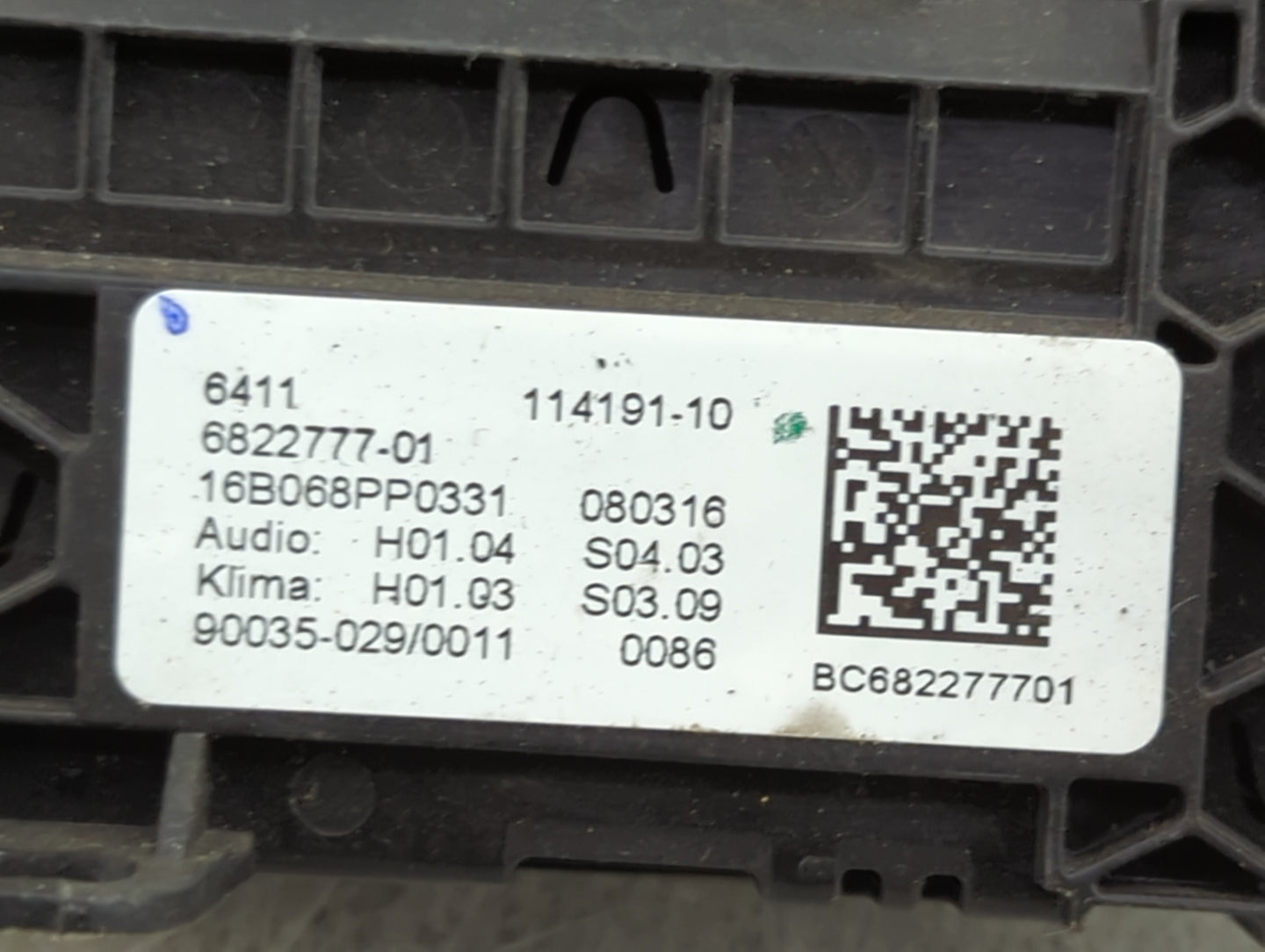 2016 Bmw 740i Climate Control Module Temperature AC/Heater Replacement P/N:6822777-01 Fits Fits 2017 2018 2019 2020 OEM Used