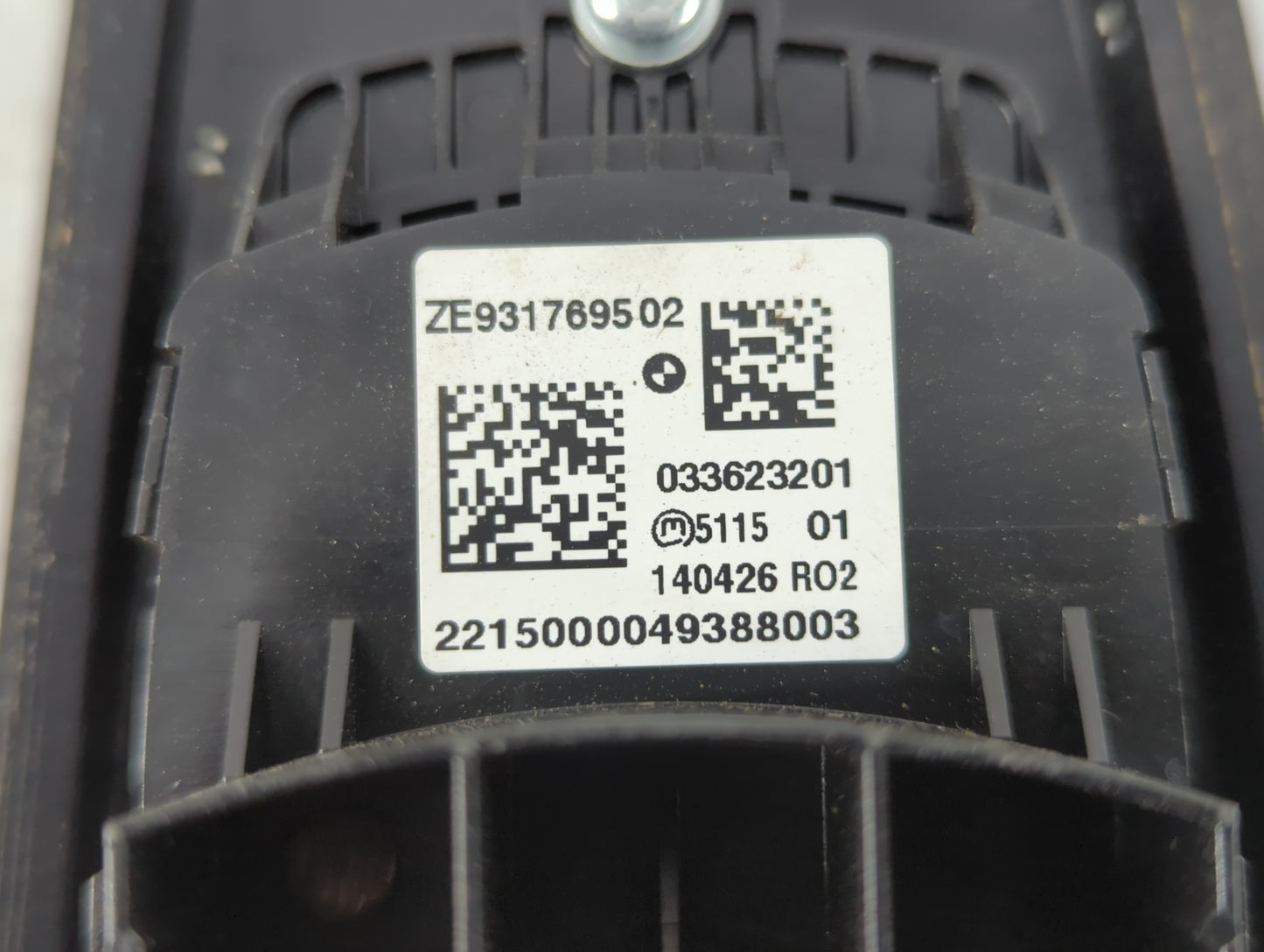 2016 Bmw M6 Radio AM FM Cd Player Receiver Replacement P/N:3166682 6582 9350731-02 Fits OEM Used Auto Parts - Oemusedautopar